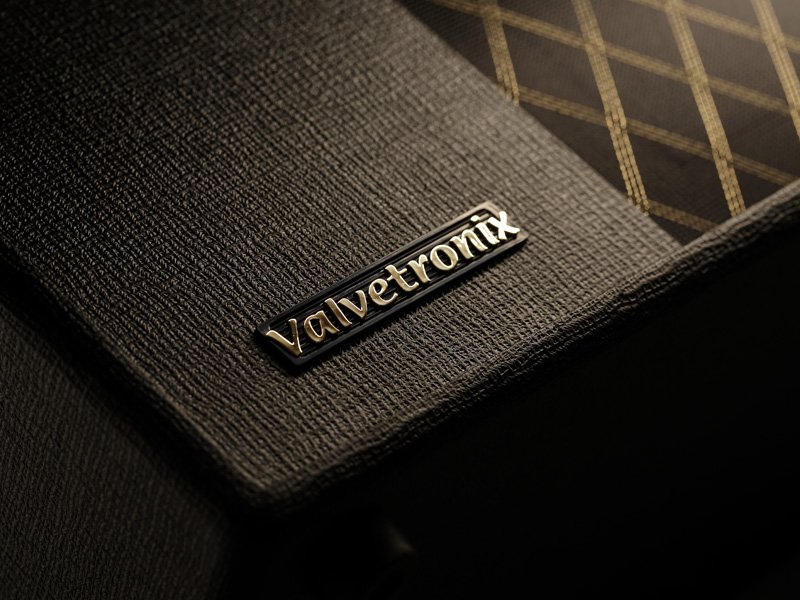 Vox Valvetronix VT40X 10" 40W Combo Amplifier - VT40x2.jpg