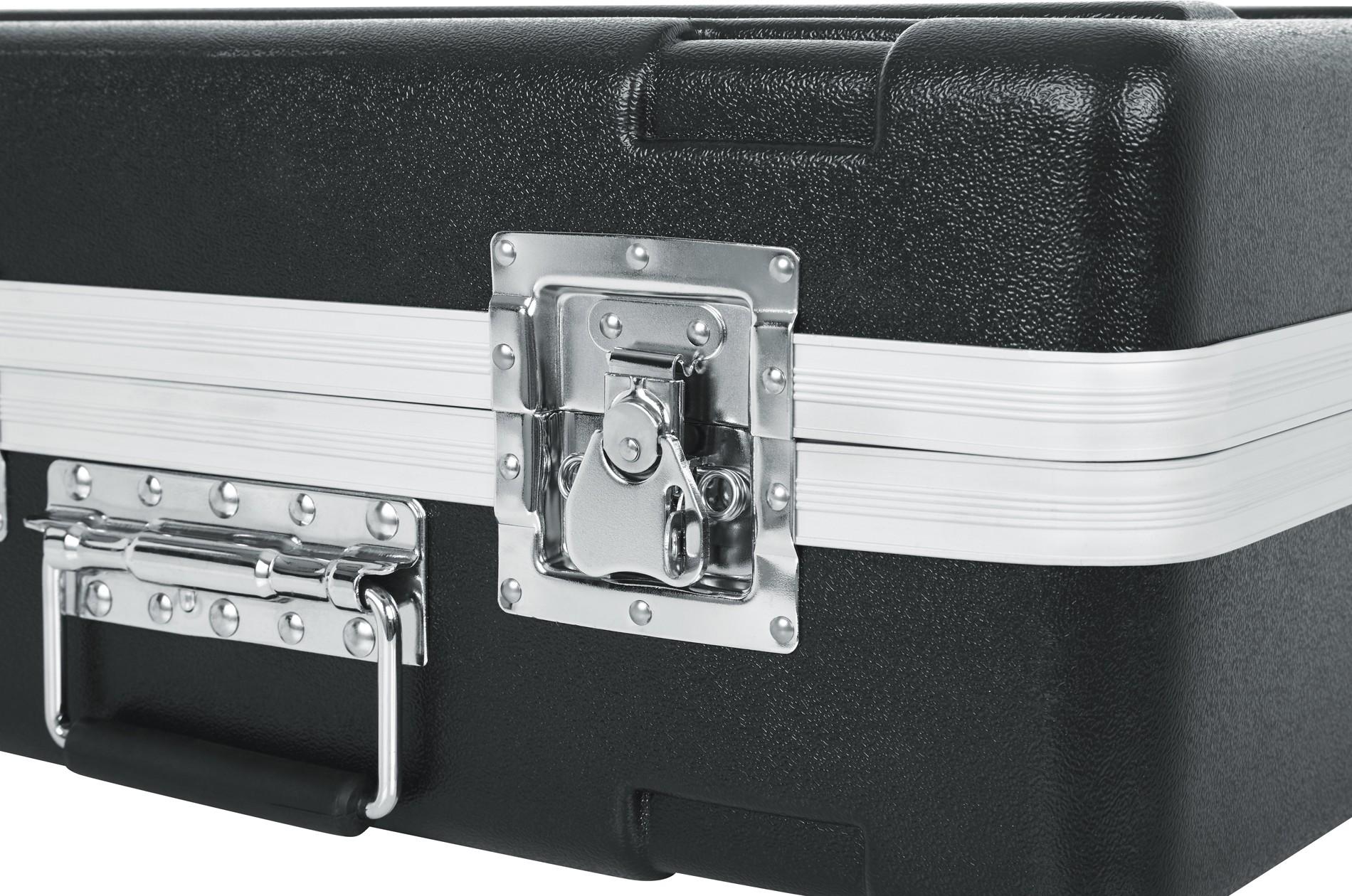 Gator 17" x 18" x 6.5" ATA Mixer Case - GMIX17X18_6.jpg