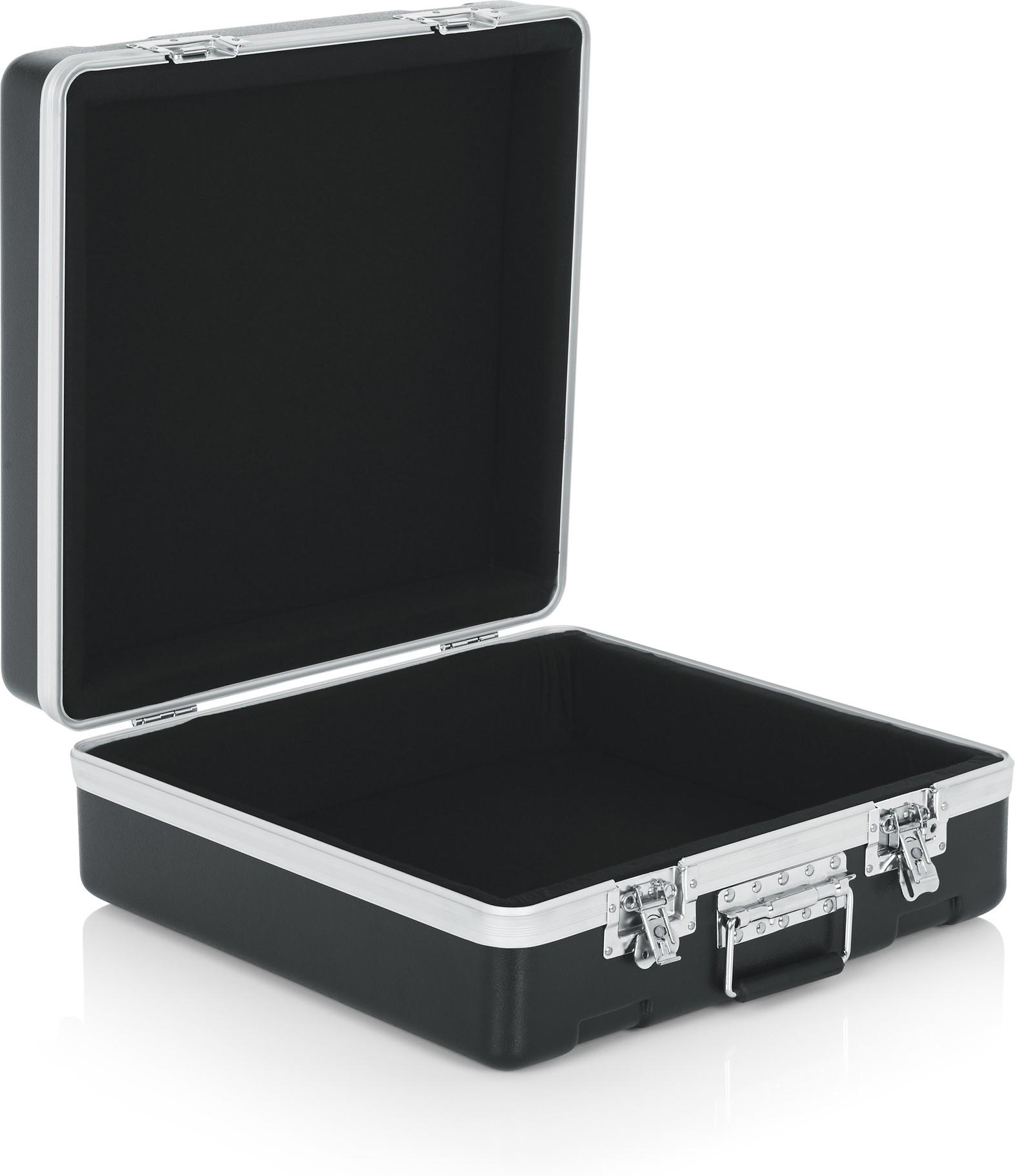 Gator 17" x 18" x 6.5" ATA Mixer Case - GMIX17X18_3.jpg