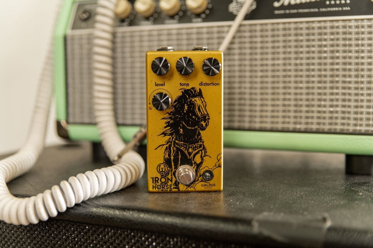 Walrus Audio Iron Horse V3 Distortion Pedal - 471912-Walrus Audio Iron Horse V3 Distortion Pedal 4 5.jpg