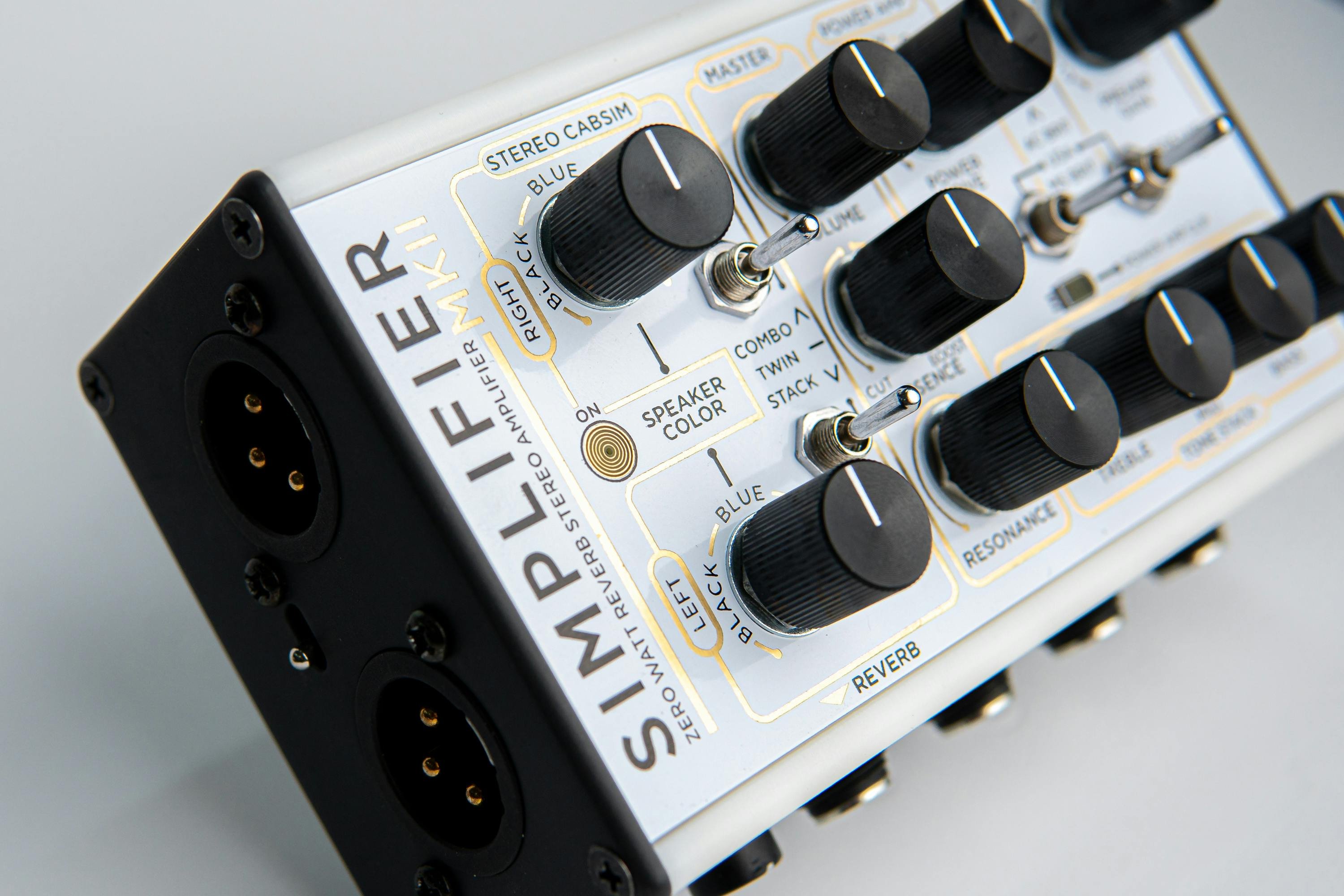DSM & Humboldt Simplifier MkII Amp & Cab Simulator Pedal - SIMPLIFIERMKII-DSM-Humboldt-Simplifier-MkII-Detail.jpg