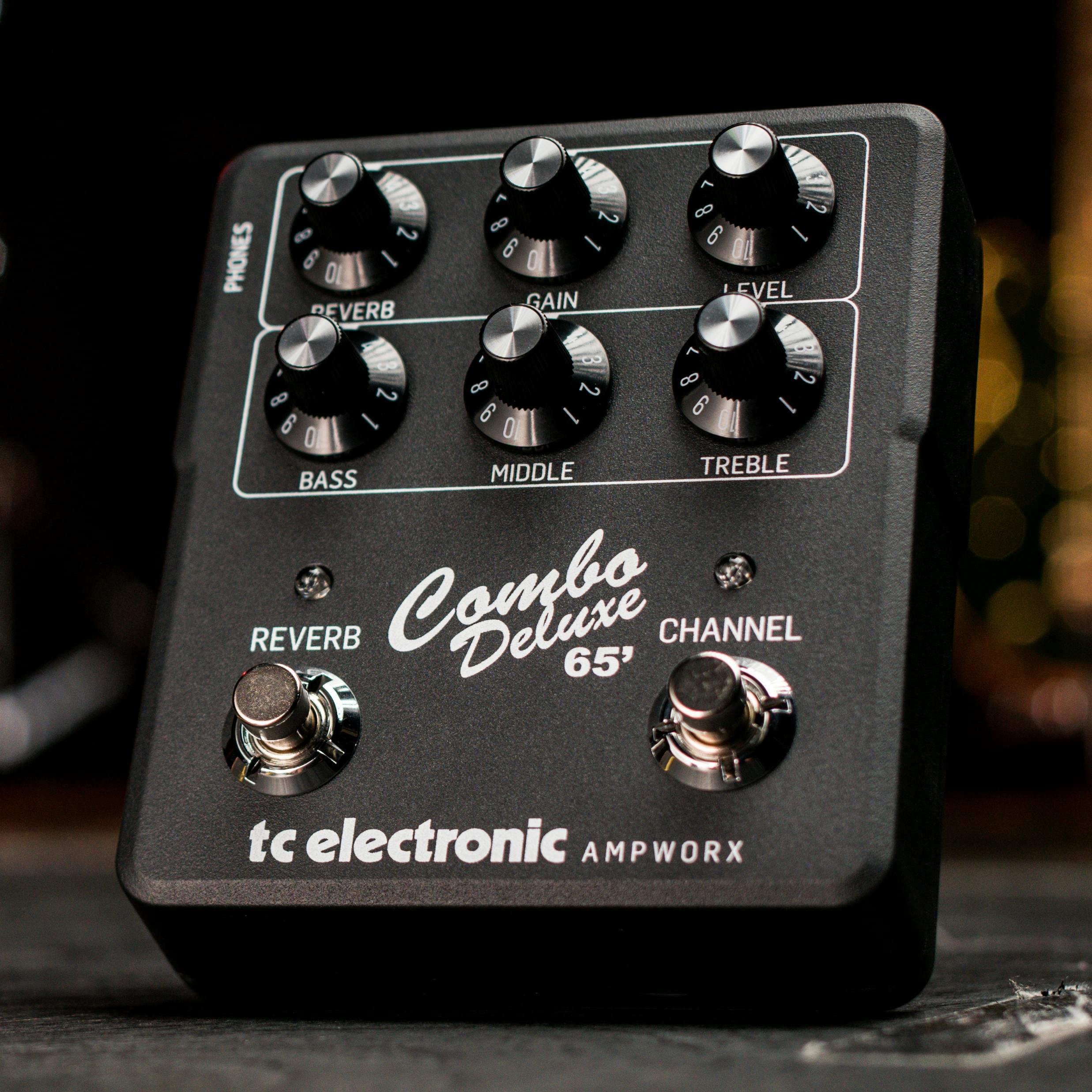 TC Electronic AmpWorx Combo Deluxe 65' Preamp Pedal - Andertons TC Electronic AmpWorx Combo Deluxe 65' Preamp Pedal - Andertons