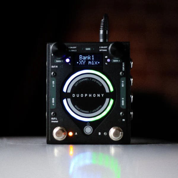 GFI System Duophony Parallel Signal Blender Pedal - DUOPHONY-GFI-System-Duophony-Advanced-Parallel-Blender-Pedal-Beauty.jpg