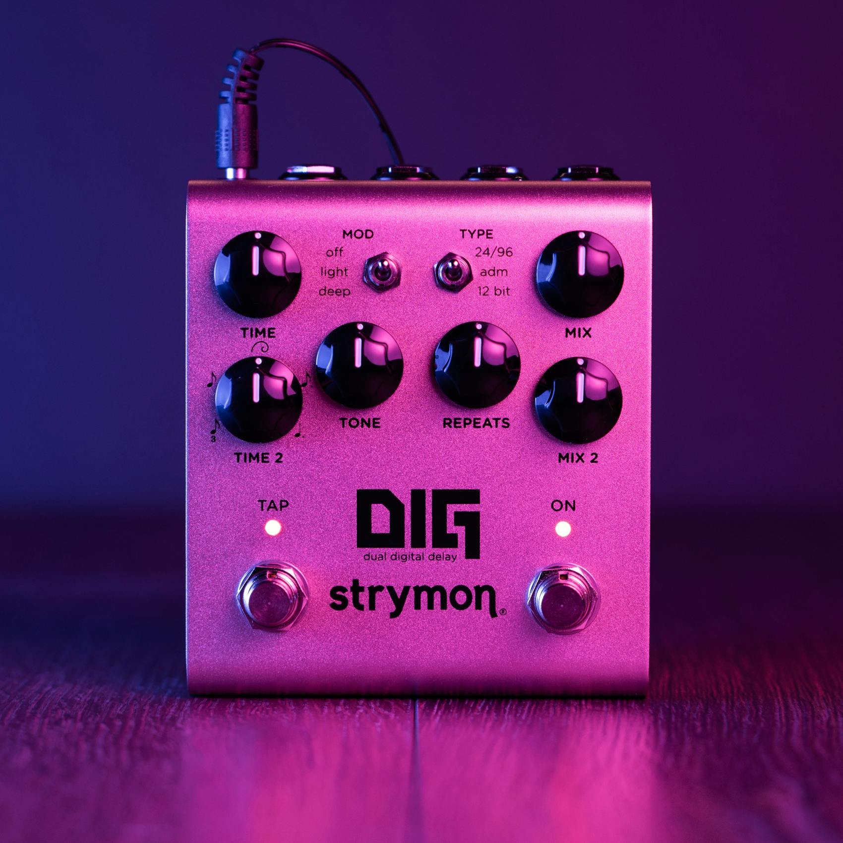 Strymon DIG Dual Digital Delay Pedal V2 - 518302-Strymon-DIG-V2-Beauty.jpg