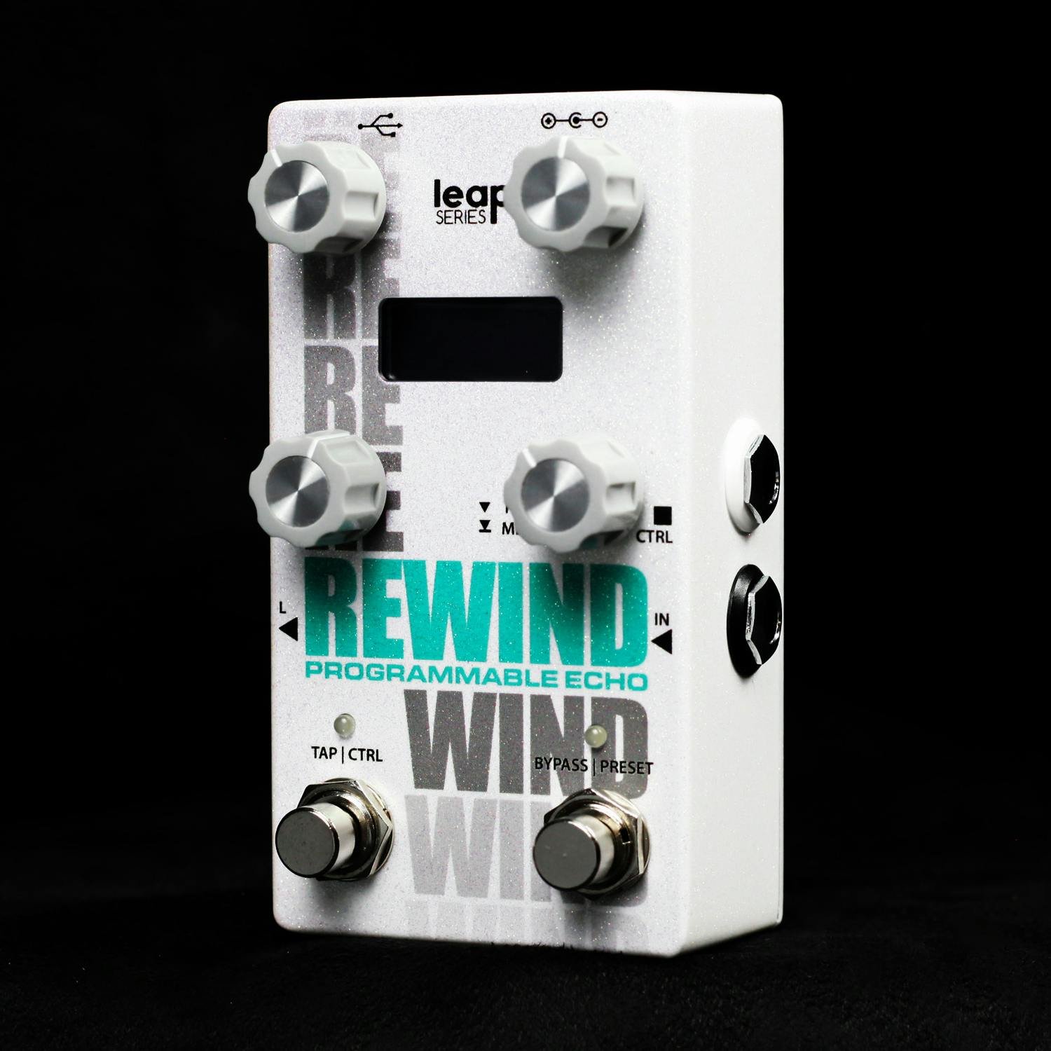 Alexander Pedals Rewind Programmable Echo Delay Pedal - 539903-Alexander-Pedals-Rewind-Programmable-Echo-Delay-Lifestyle-Right.jpg