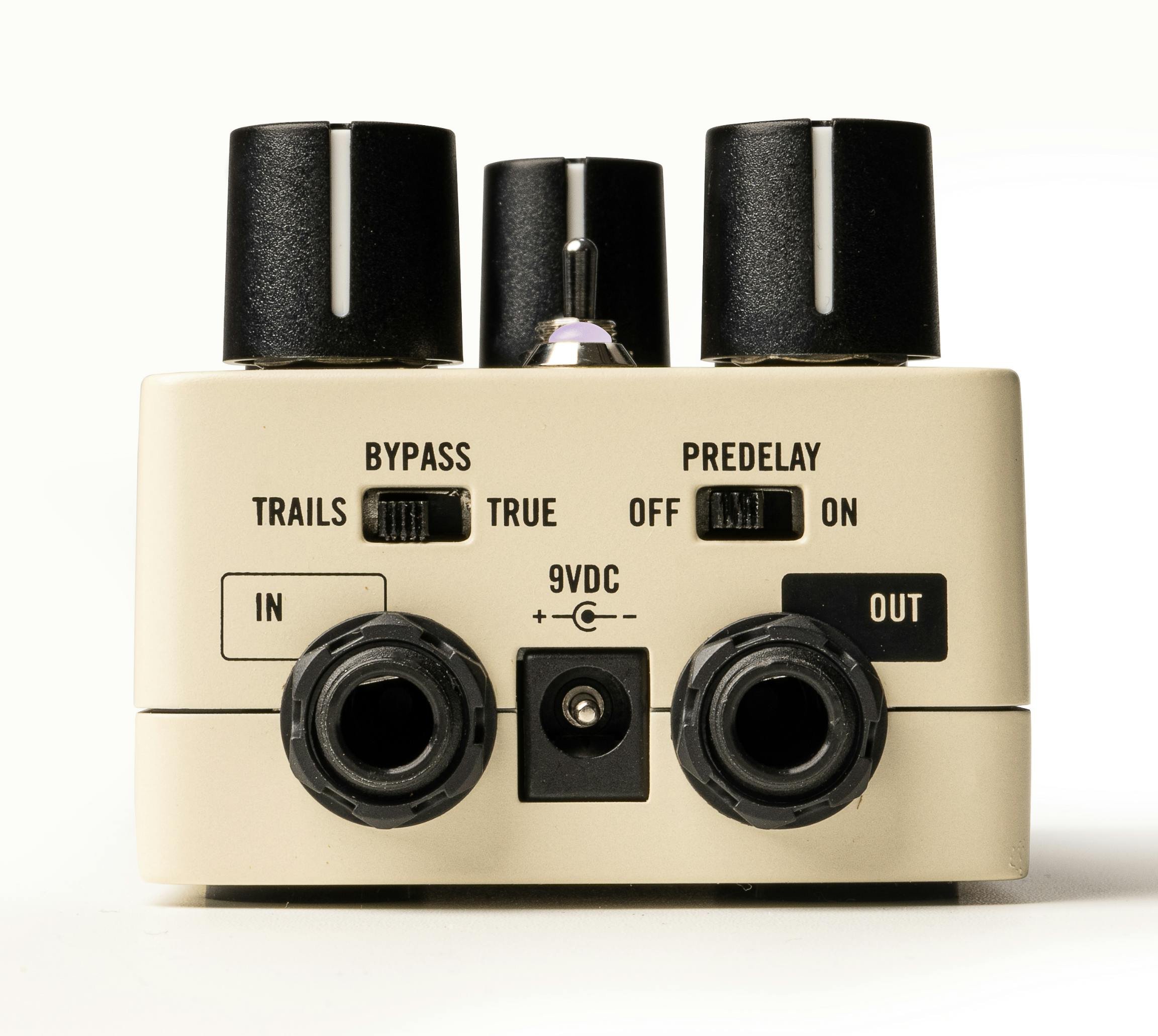 Universal Audio UAFX Evermore Reverb Pedal - GPS-EVMR-universal-audio-evermore-guitar-pedal-top.jpg