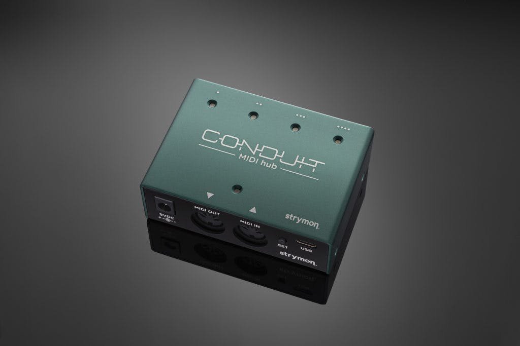 Strymon Conduit MIDI Hub for Guitar Pedals - 450968-Strymon-Conduit-Beauty.jpg