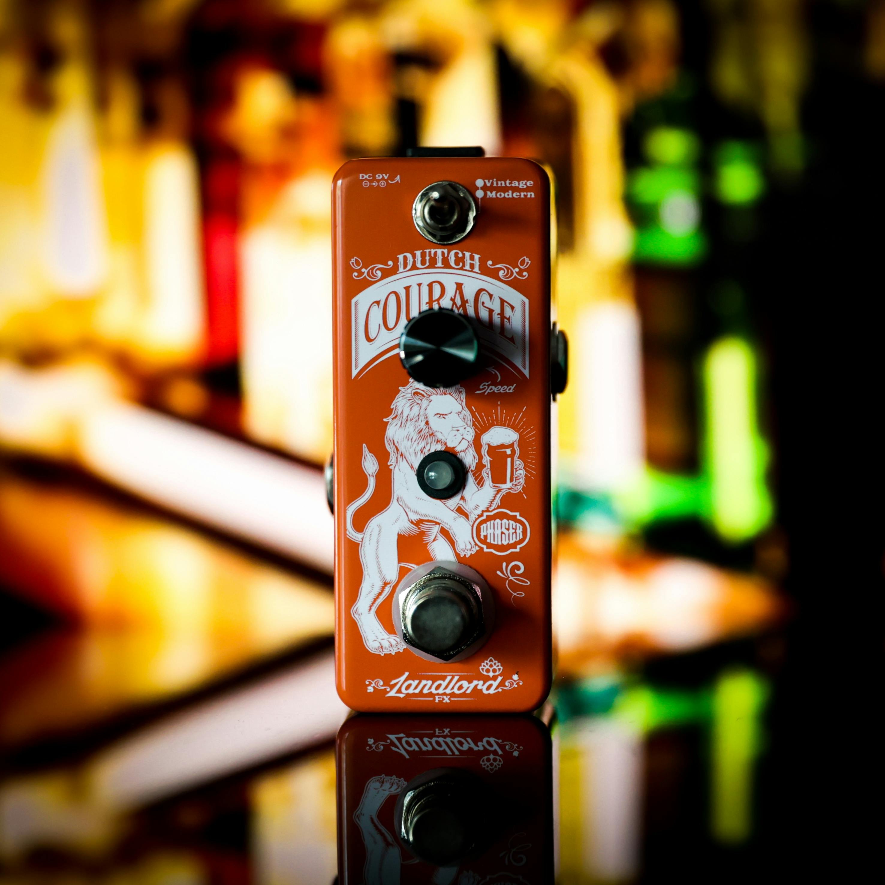 Landlord FX Dutch Courage Phaser Pedal - LLFX-DC-Landlord-FX-Dutch-Courage-Beauty.jpg