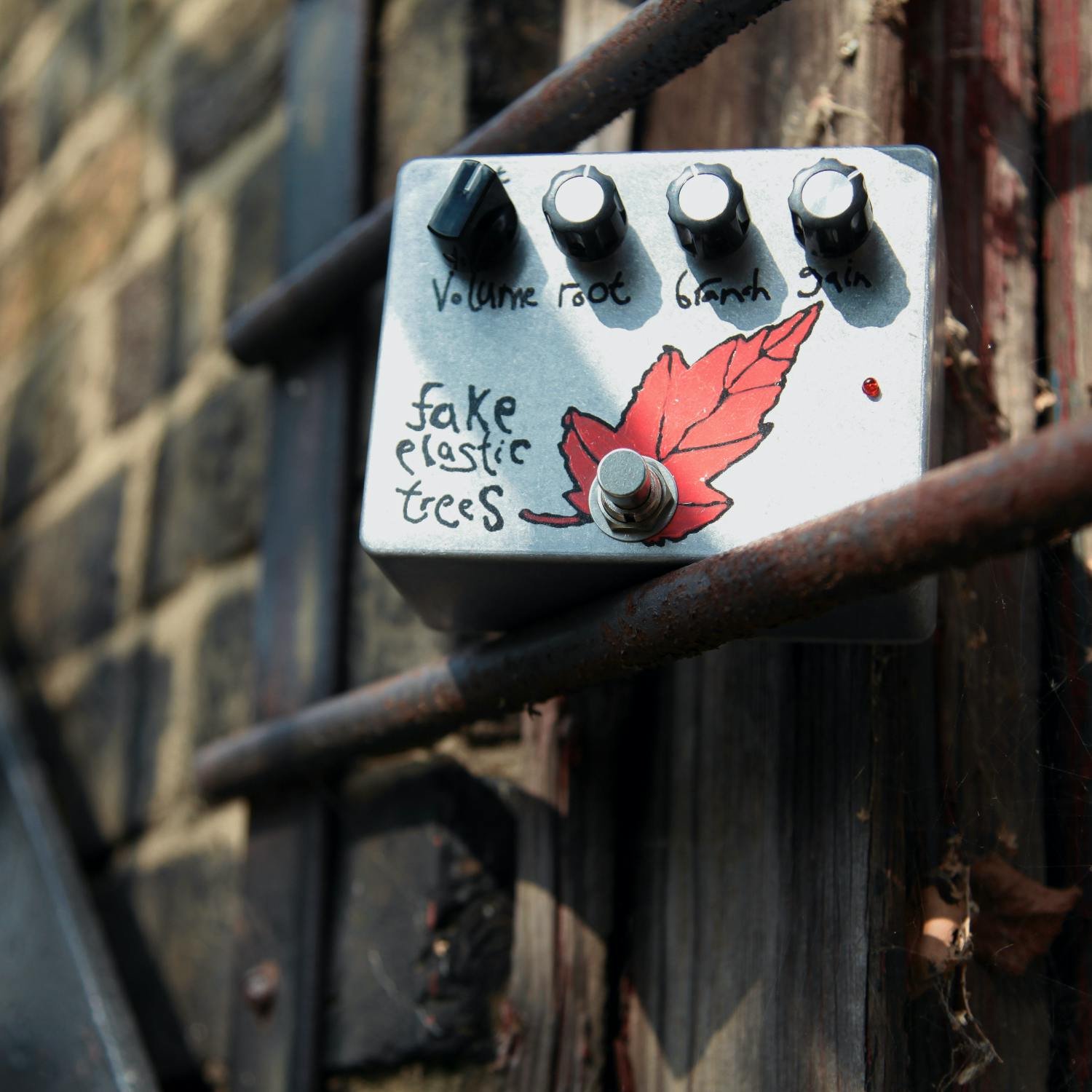 Audio Kitchen 'Fake Plastic Trees' Preamp Pedal - Andertons Music Co.