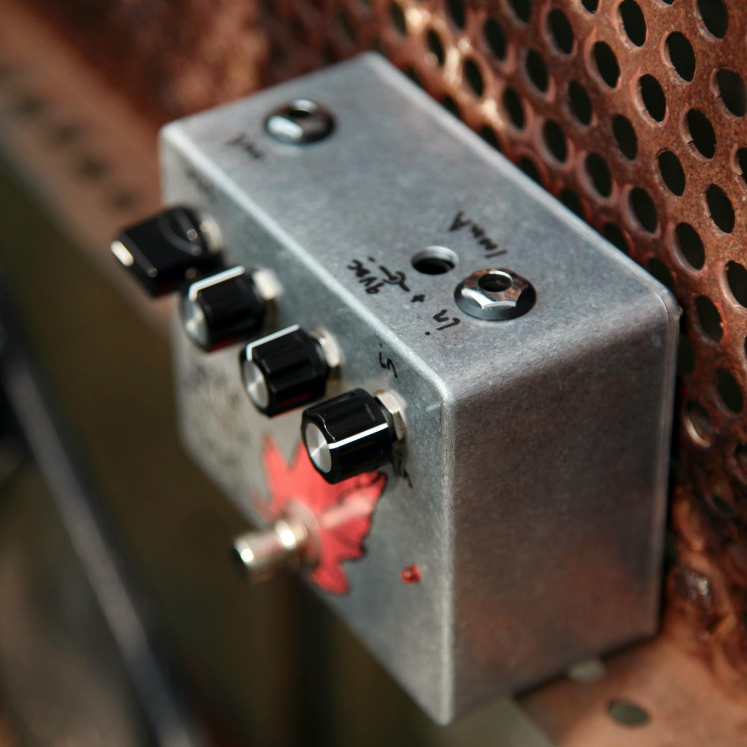 Audio Kitchen 'Fake Plastic Trees' Preamp Pedal - Andertons Music Co.