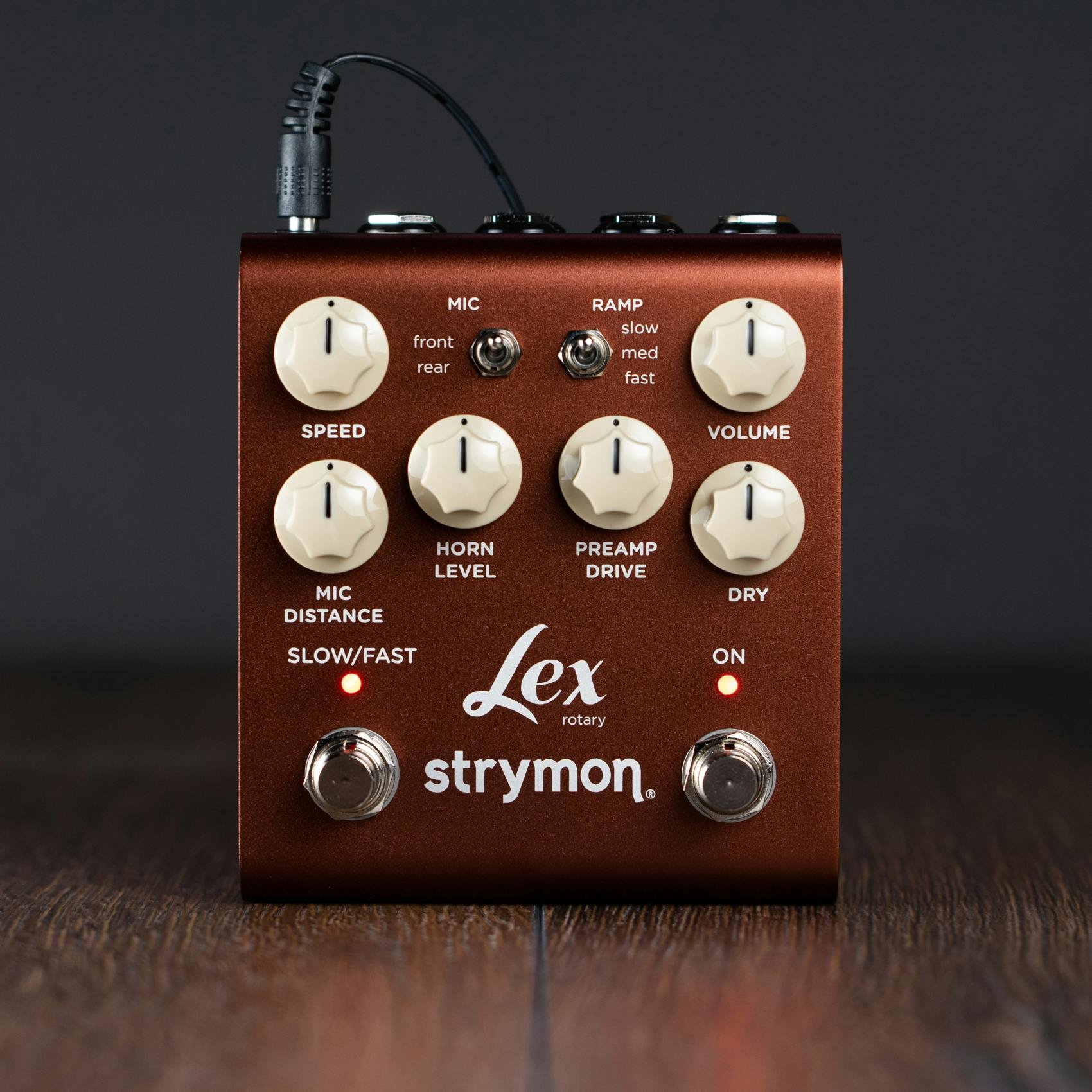 Strymon Lex Rotary Pedal V2 - 518299-Strymon-Lex-V2-Beauty.jpg