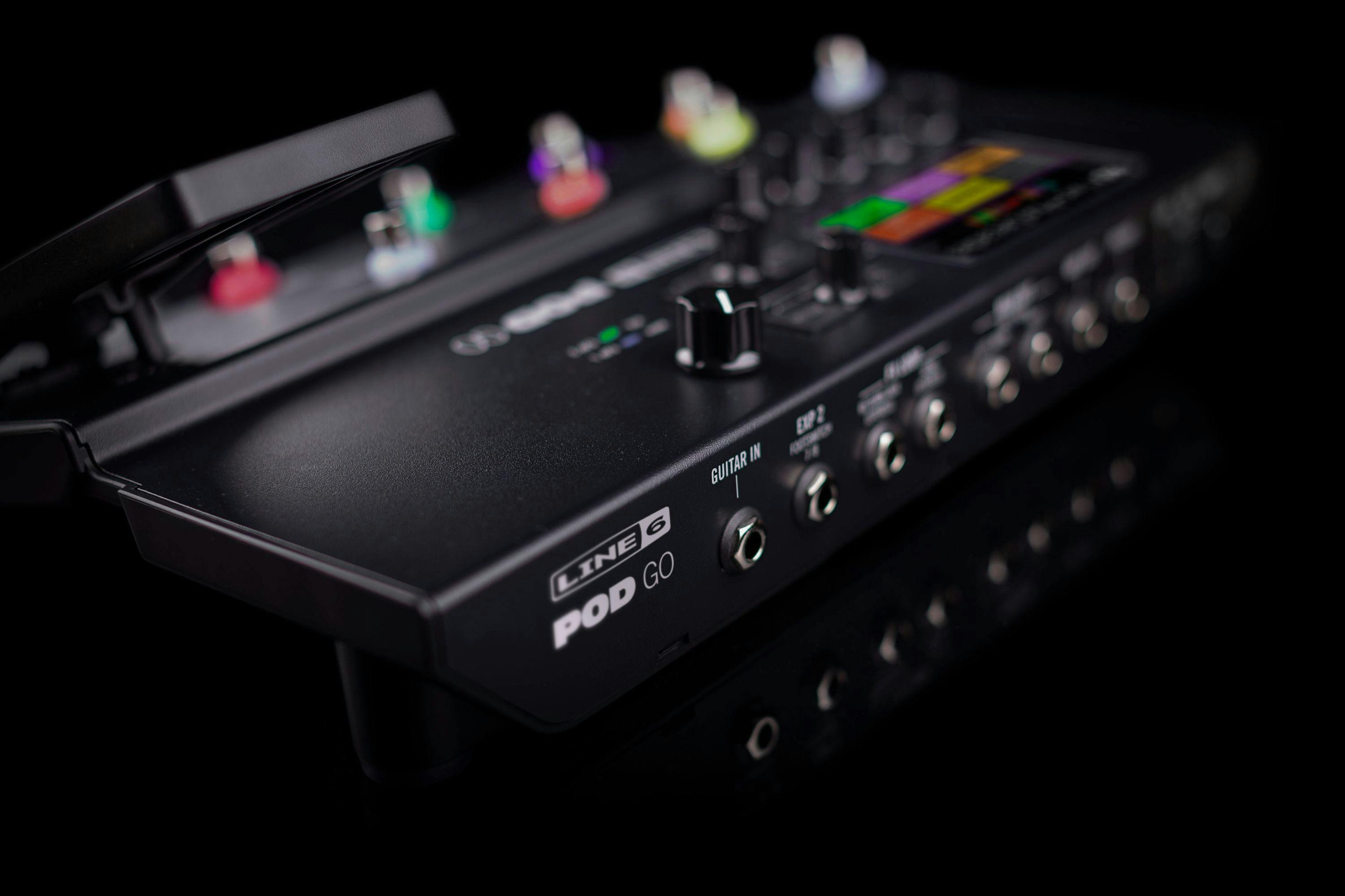 Line 6 Pod Go Modelling and Multi-Effects Pedal - 394834-POD_Go_beauty_0076.jpg