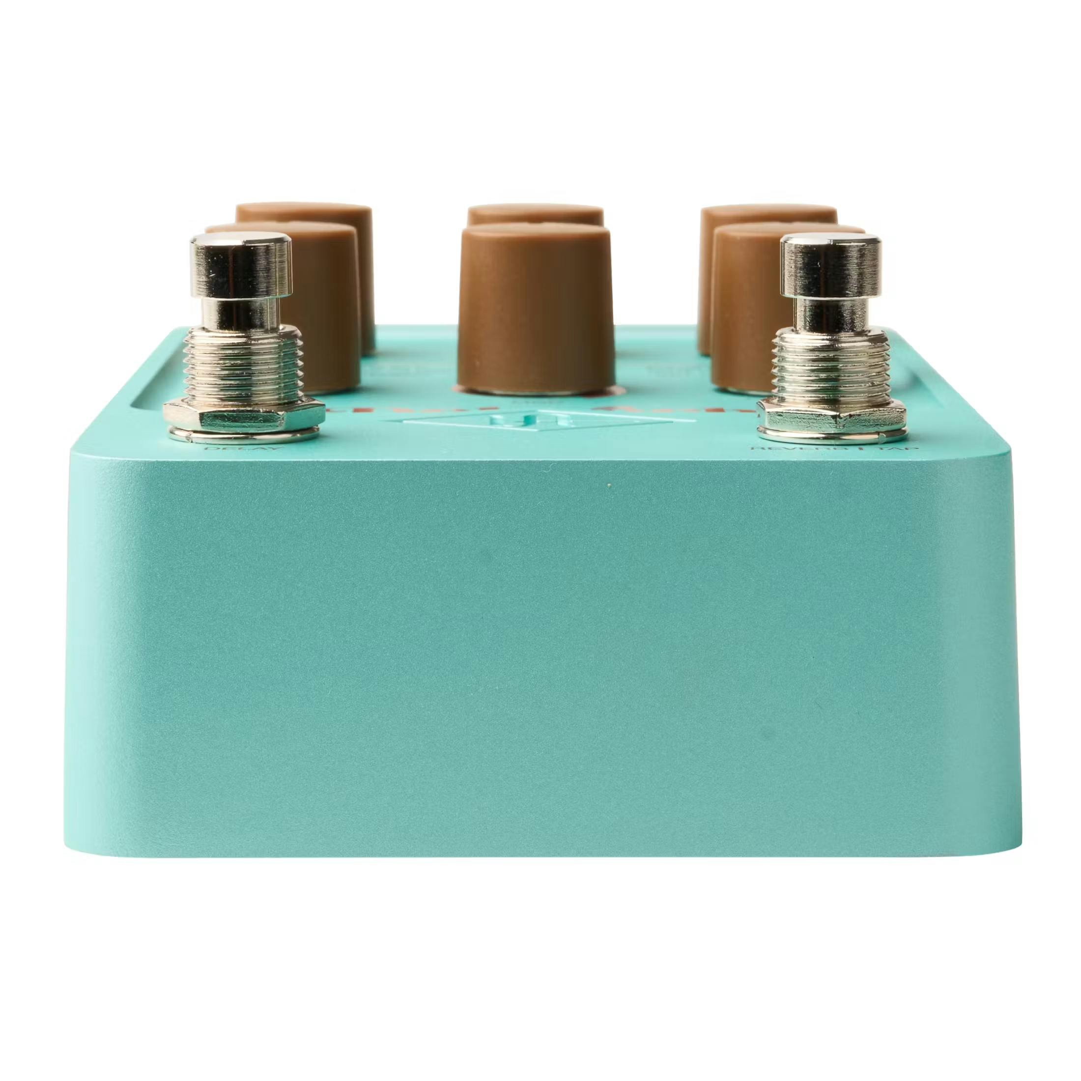Universal Audio UAFX Del-Verb Ambience Companion Reverb & Delay Pedal - GPM-DLVRB-GPM-DLVRB-Universal-Audio-UAFX-Del-Verb-Ambience-Companion-Pedal-Low-Angle.jpg