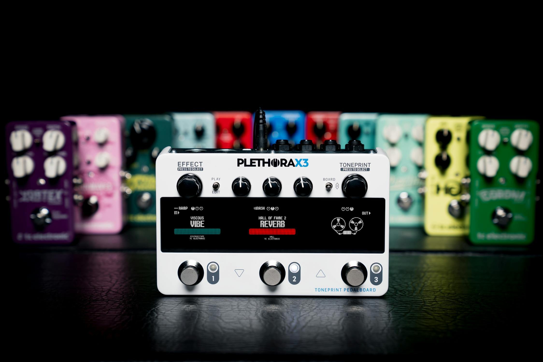 TC Electronic Plethora X3 TonePrint Multi-FX Pedalboard - 513714-TC-Electronic-Plethora-X3-TonePrint.jpg