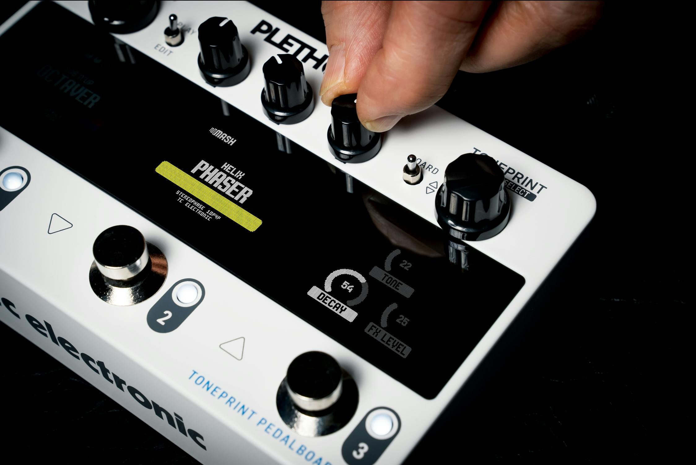 TC Electronic Plethora X3 TonePrint Multi-FX Pedalboard