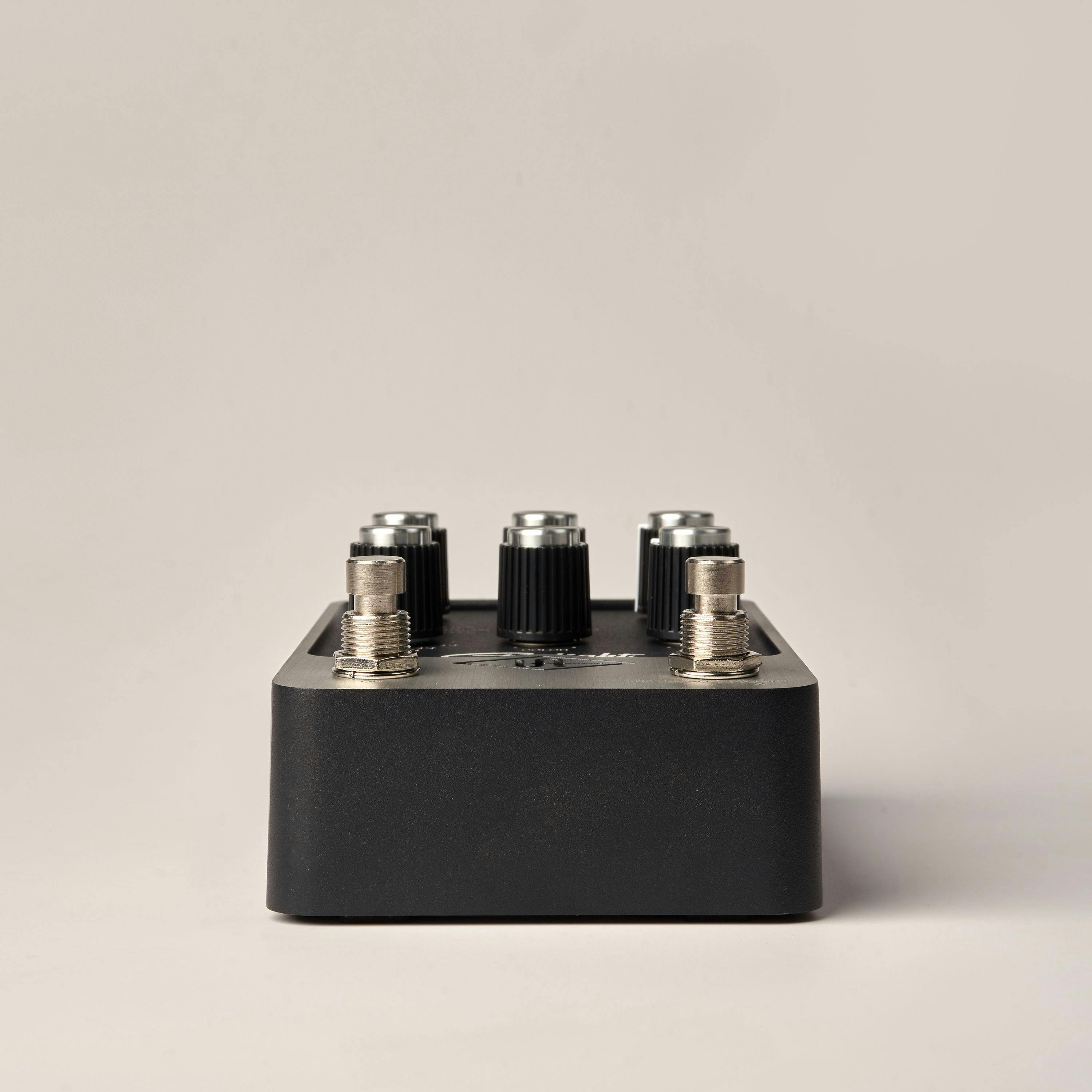 Universal Audio UAFX Starlight Echo Station Delay Pedal