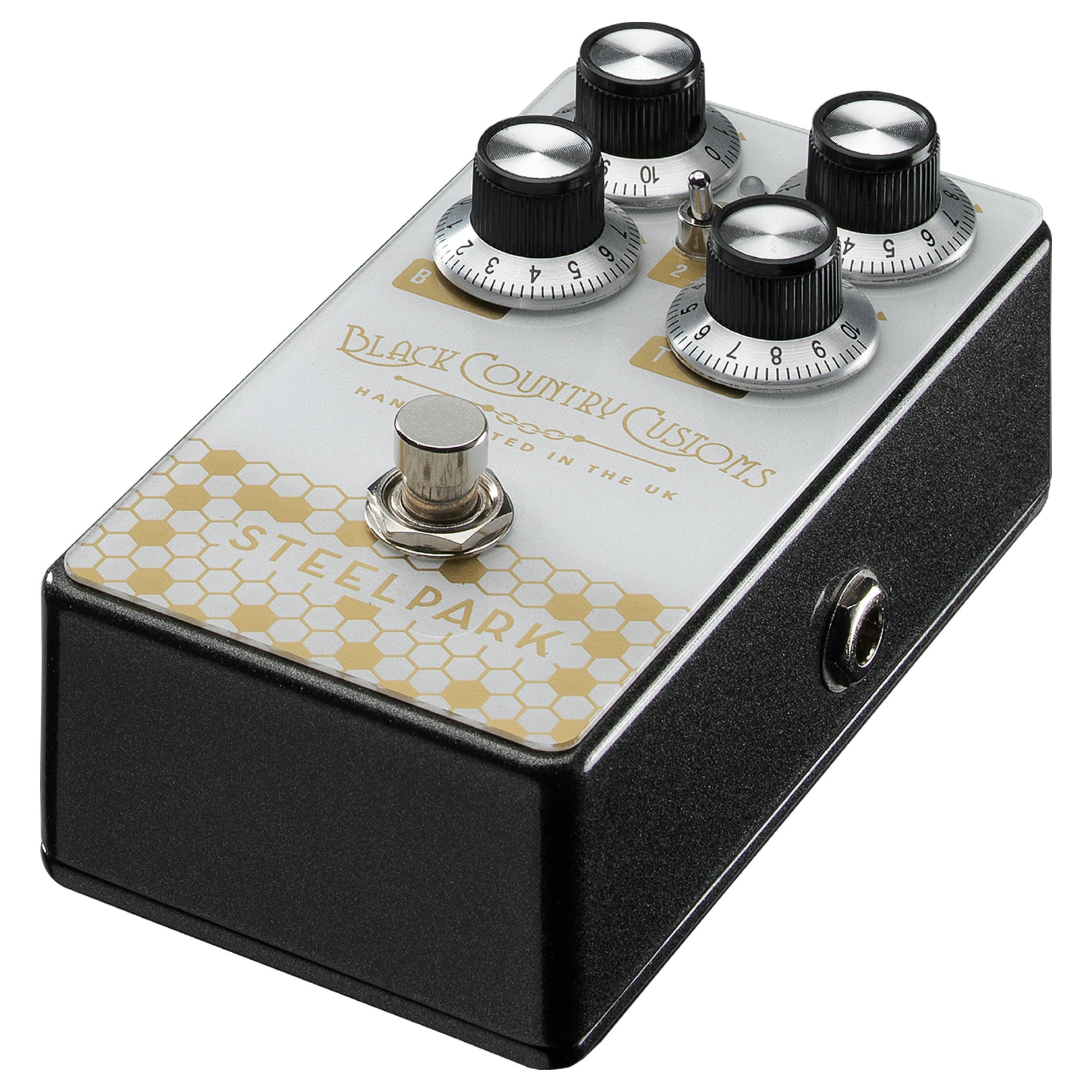 Laney Black Country Customs Steelpark Boost Pedal - 444869-Laney-Black-Country-Customs-Steelpark-Boost-Pedal-Angle.jpg