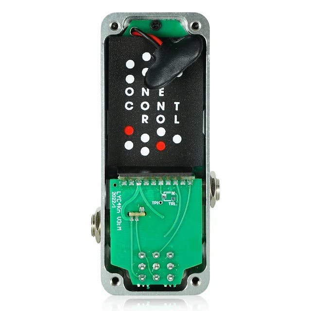 One Control LEMON YELLOW COMPRESSOR 4K - OC-LEMON-One-Control-BJF-Lemon-Yellow-4k-Compressor-Pedal-Back.jpg