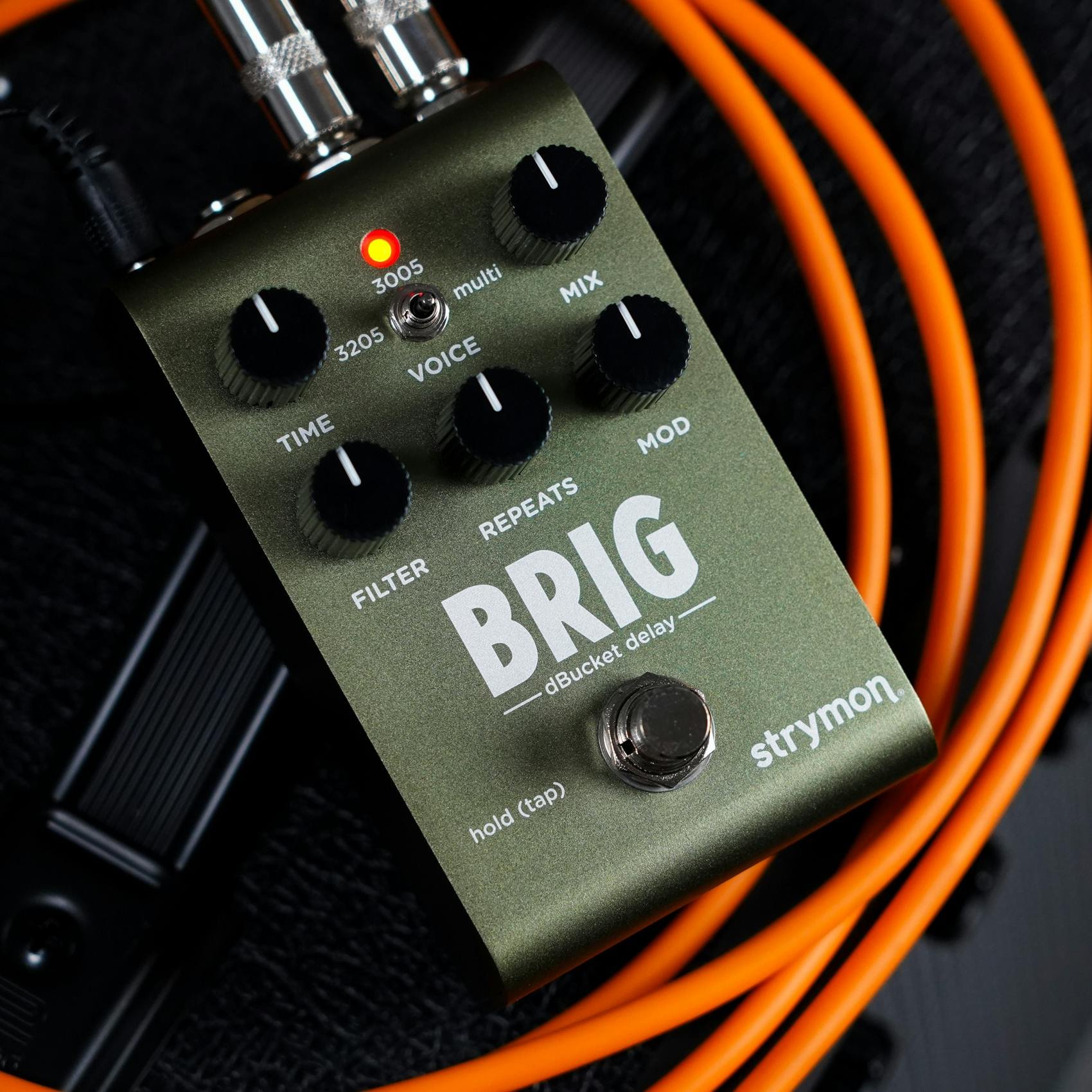 Strymon Brig dBucket Delay Pedal - BRIG-Strymon-Brig-dBucket-Delay-Pedal-Lifestyle.jpg