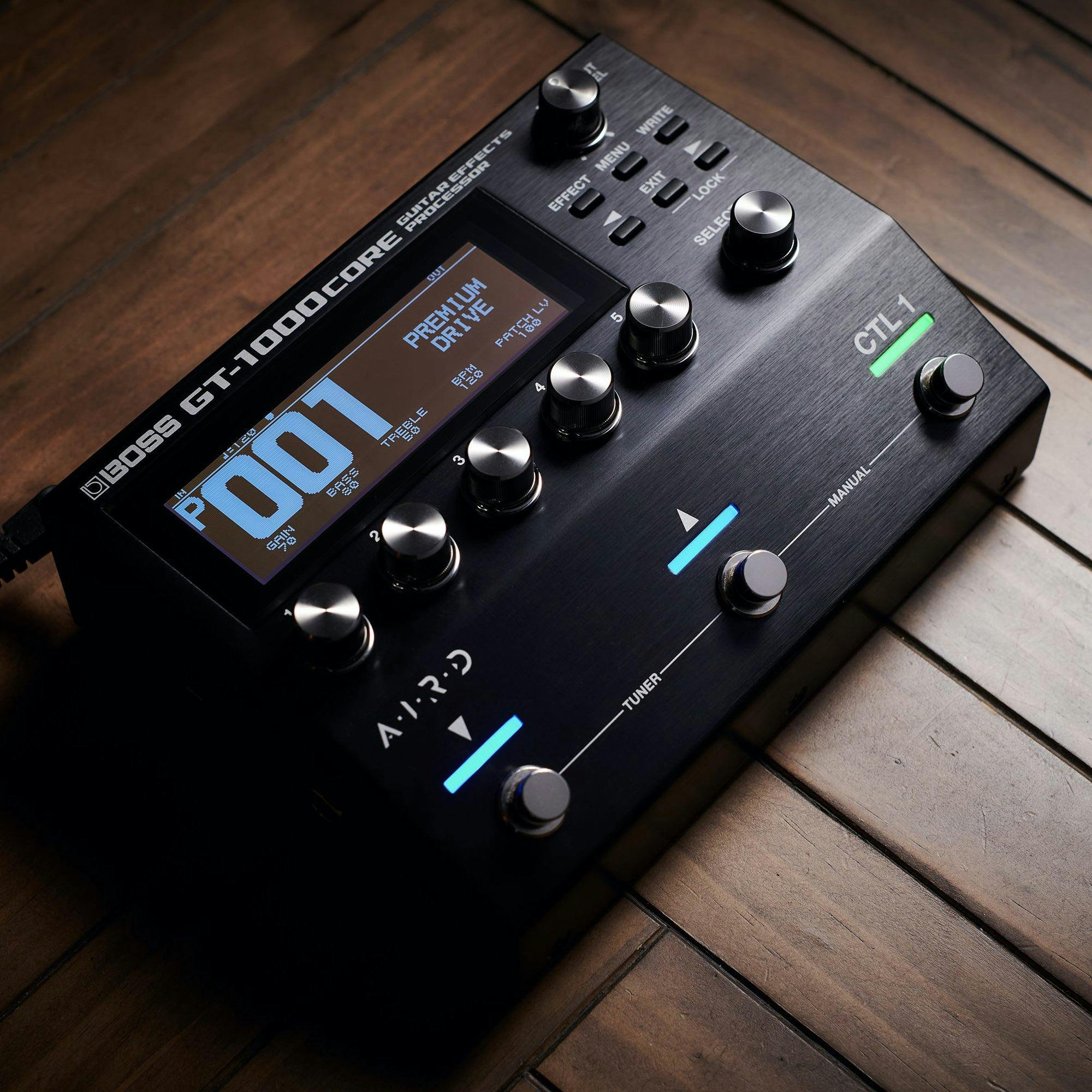 Boss GT-1000CORE Guitar Effects Processor Pedal - 408844-BOSS-GT1000CORE-Guitar-Effects-Processor-Lifestyle-5.jpg