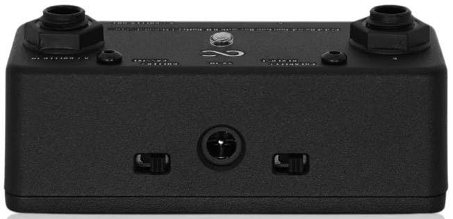 One Control Minimal Series Pedal Board Junction Box with BJF Buffer - OC-M-PEDALJUNBOX-One-Control-Minimal-Series-Pedal-Board-Junction-Box-with-BJF-Buffer-Side.jpg