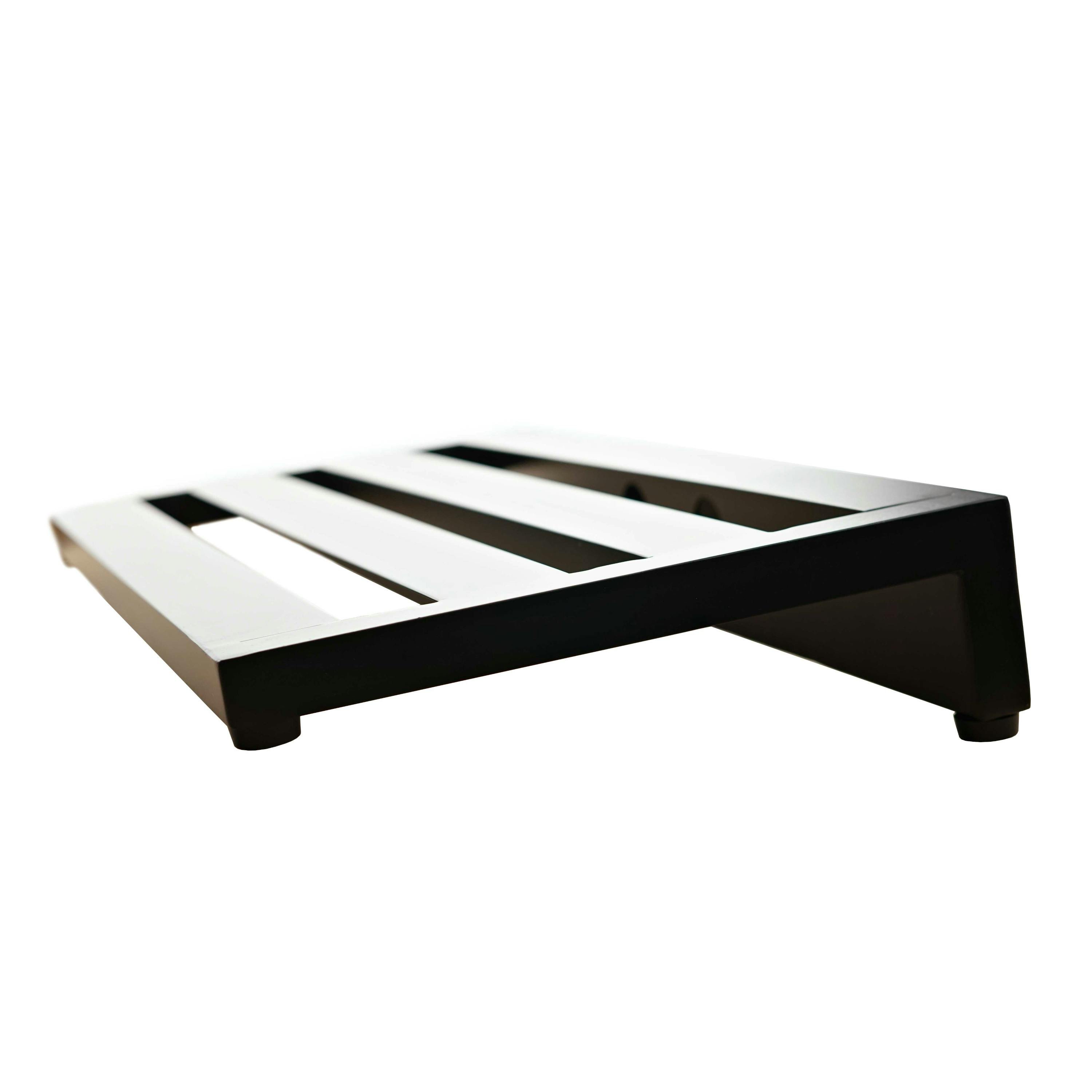 Ordo PB-6-BK Pedalboard with Gig Bag - ORDO-PB-6-BK-Ordo-PB-6-BK-Pedalboard-Angle-Front.jpg