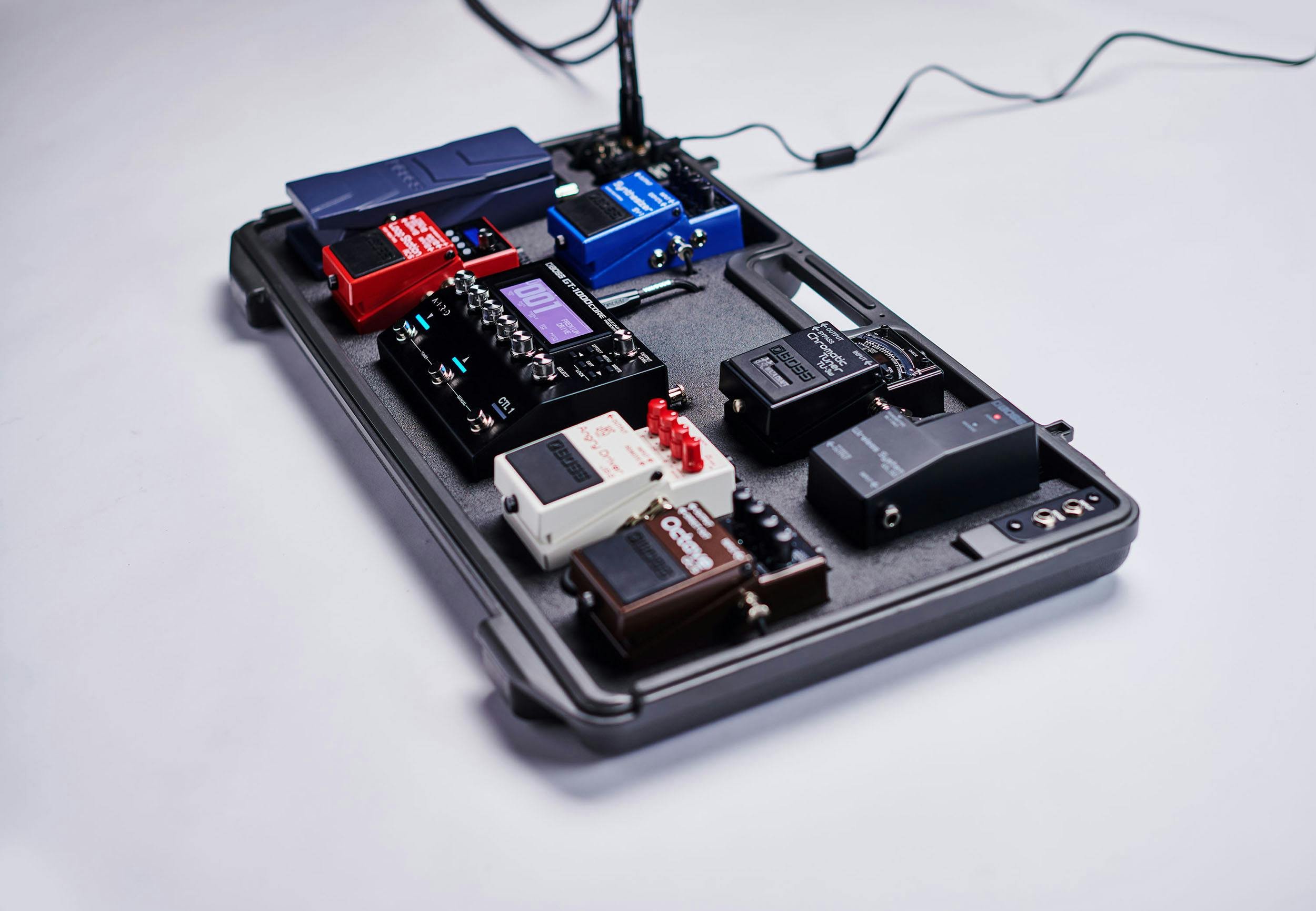 BOSS BCB-90X Pedalboard - 427620-BCB-90X_situational_image_22.jpg