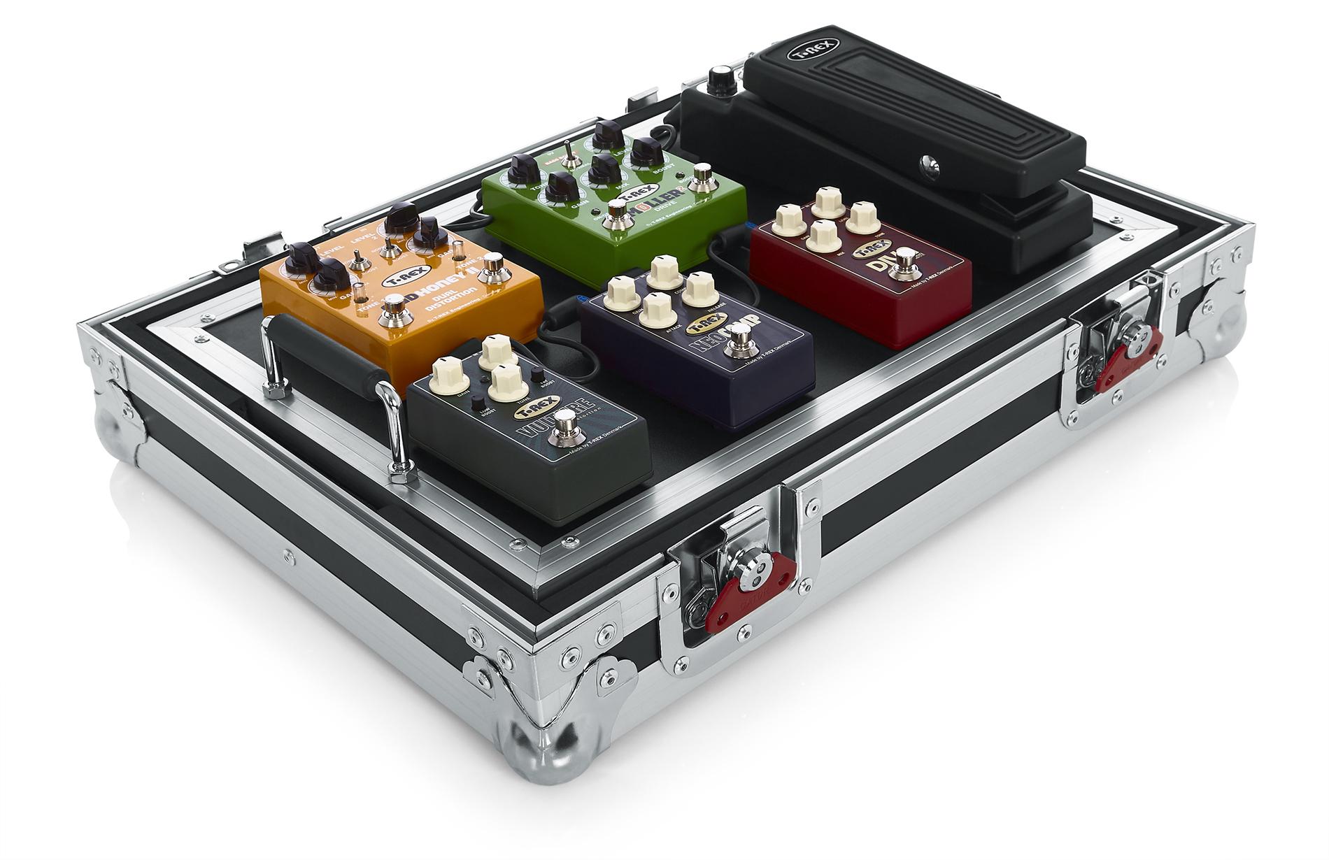 Gator G-TOUR Pedal Board - Small - G-TOUR-PEDALBOARD-SM_OPENGEAR_01.jpg