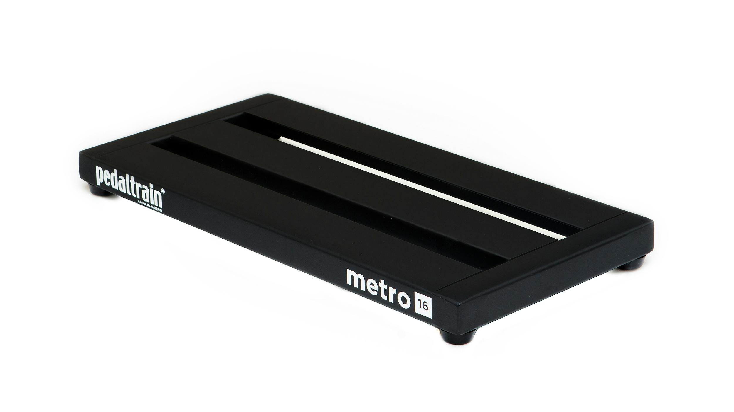 Pedaltrain Metro 16 Pedalboard with Hard Case - 103815-METRO16-2.jpg