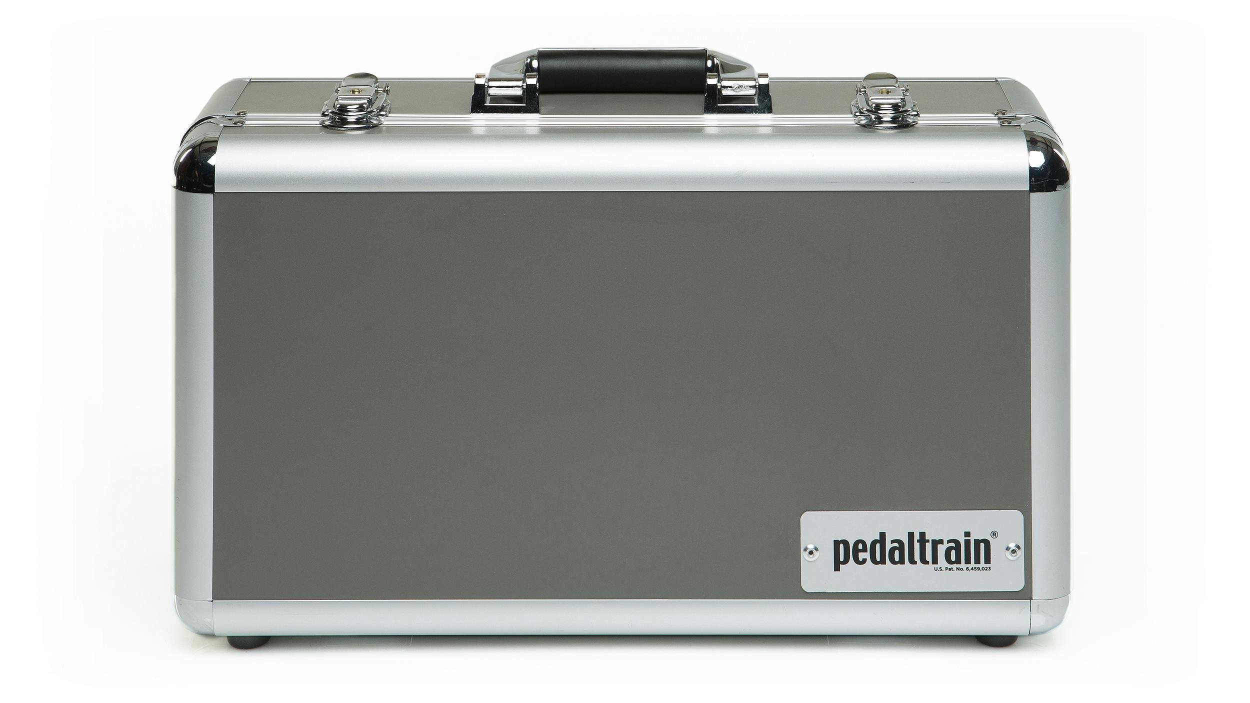 Pedaltrain Metro 16 Pedalboard with Hard Case - 103818-METRO16-CASE1.jpg