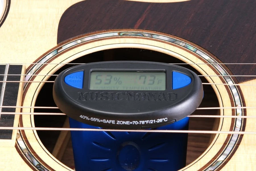 Music Nomad The Humitar ONE - Acoustic Guitar Humidifier & Hygrometer - MNO-MN311-6.jpg