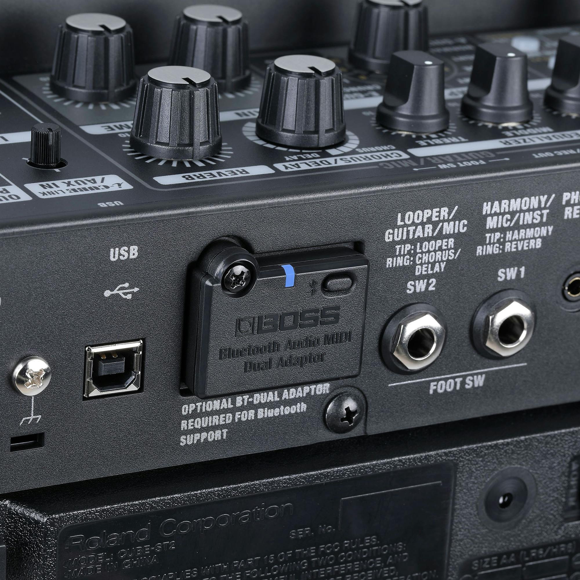Boss BT-DUAL Bluetooth Audio MIDI Dual Adaptor - 449586-Boss-BT-Dual-Bluetooth-Audio-MIDI-Dual-Adaptor-Context.jpg