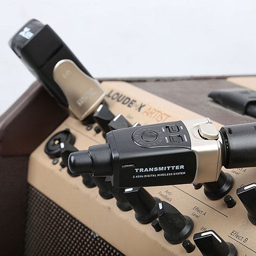 Xvive U3 Wireless Microphone System - 2.4GHz - 317146-1548077733066.jpg