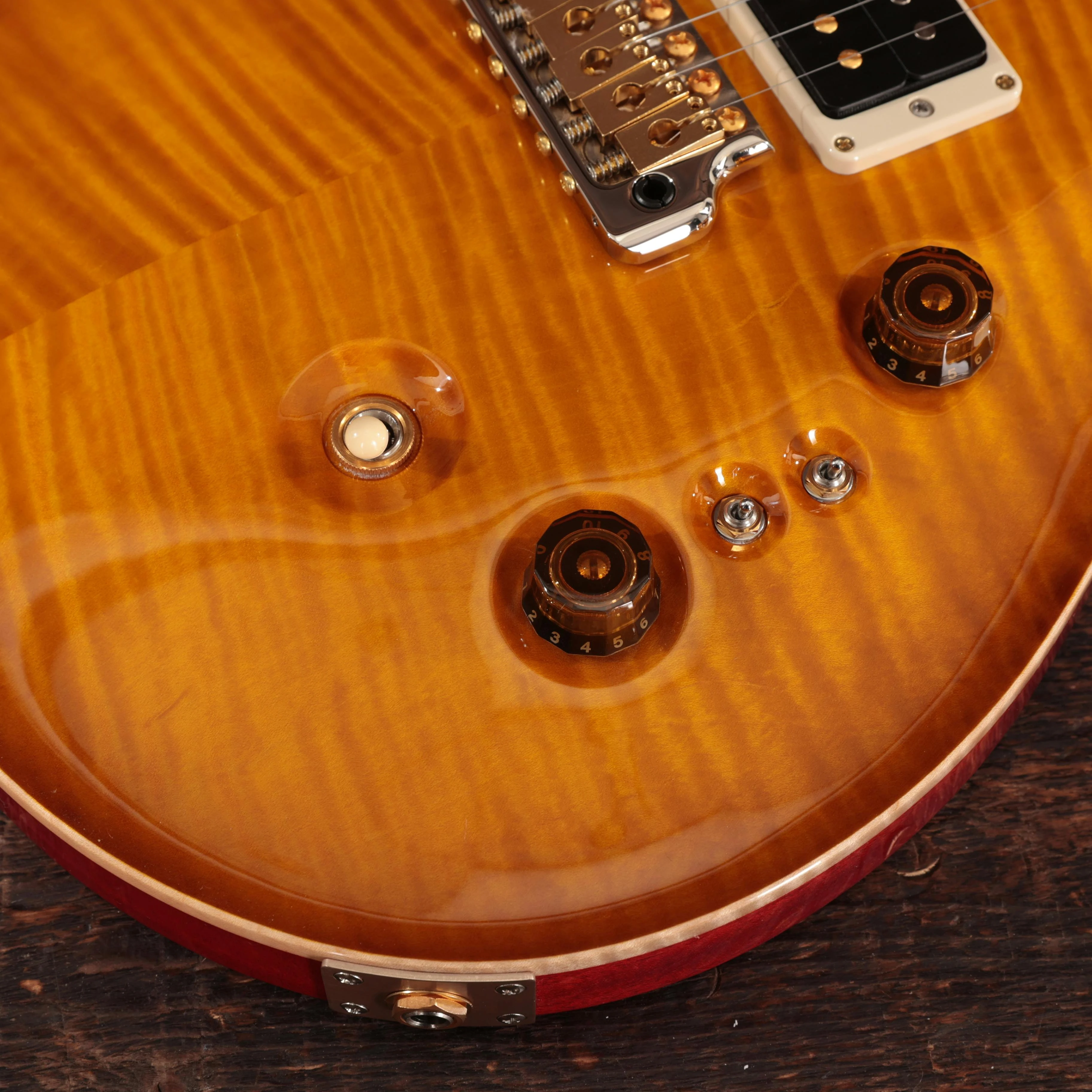 PRS Custom 24-08 10 in McCarty Sunburst - C9M4FTHTI6355AMS-0367690-12.jpg