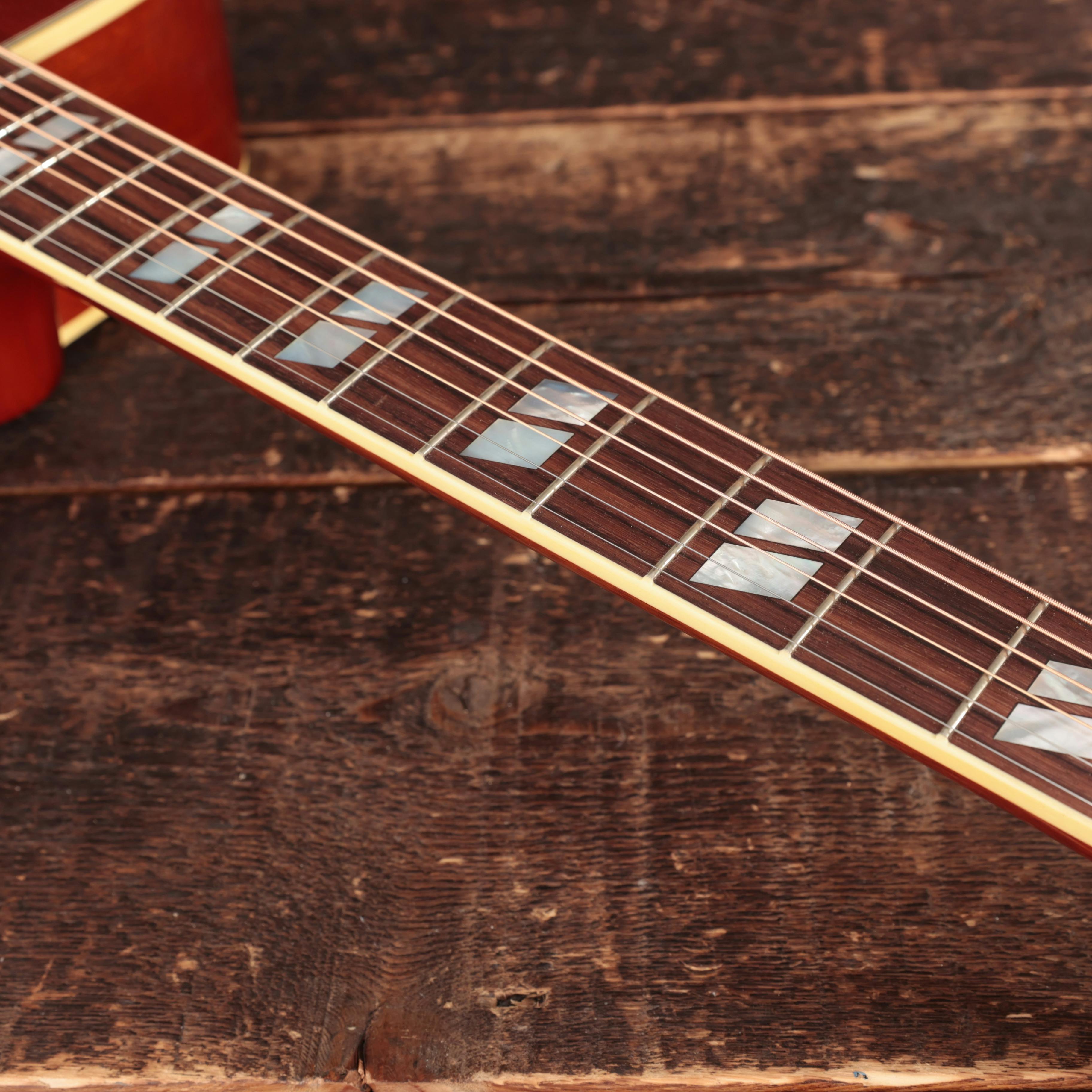 Gibson Custom Shop Murphy Lab 1960 Hummingbird Light Aged Acoustic Guitar in Heritage Cherry Sunburst - CSSSHBHCSLASNT-21663023-15.jpg