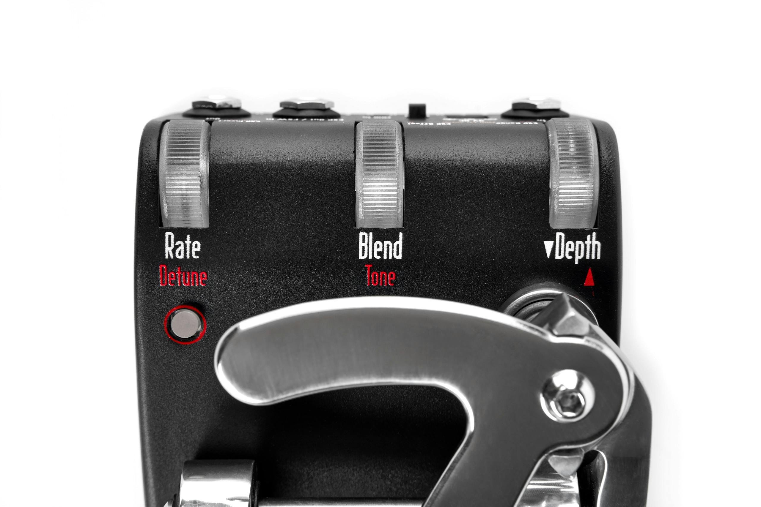 Gamechanger Audio Bigsby Pitch Shifter Pedal - 505254-Gamechanger Audio Bigsby Tremolo Pedal 8.jpg