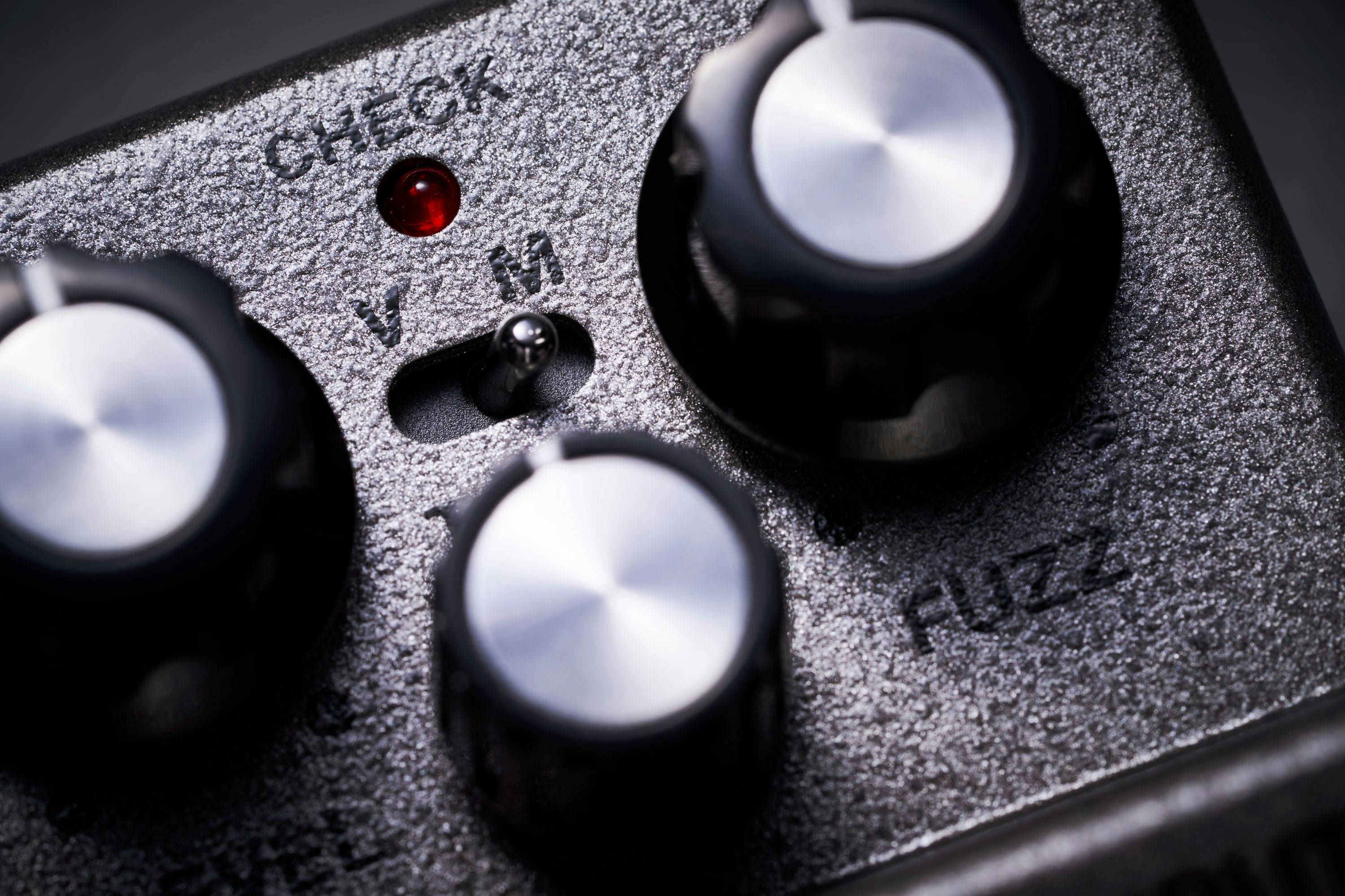 Boss FZ-1W Waza Craft Fuzz Pedal - 474055-FZ-1W_Lifestyle_04.jpg