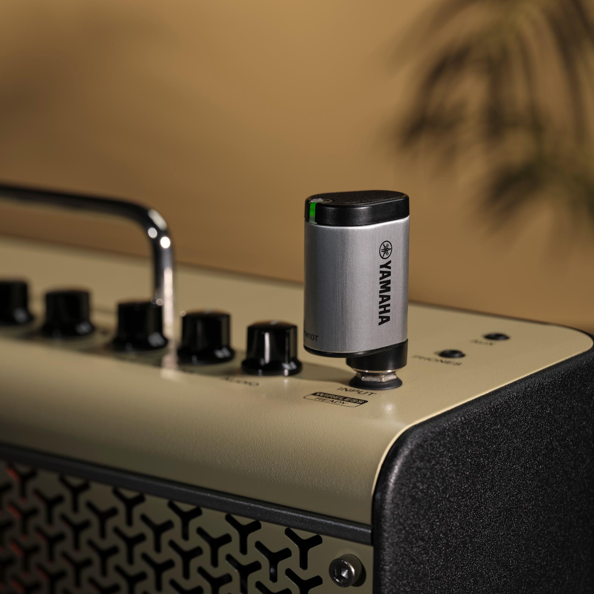 Yamaha YW10T Wireless Transmitter for THR Wireless & Line 6 Spider