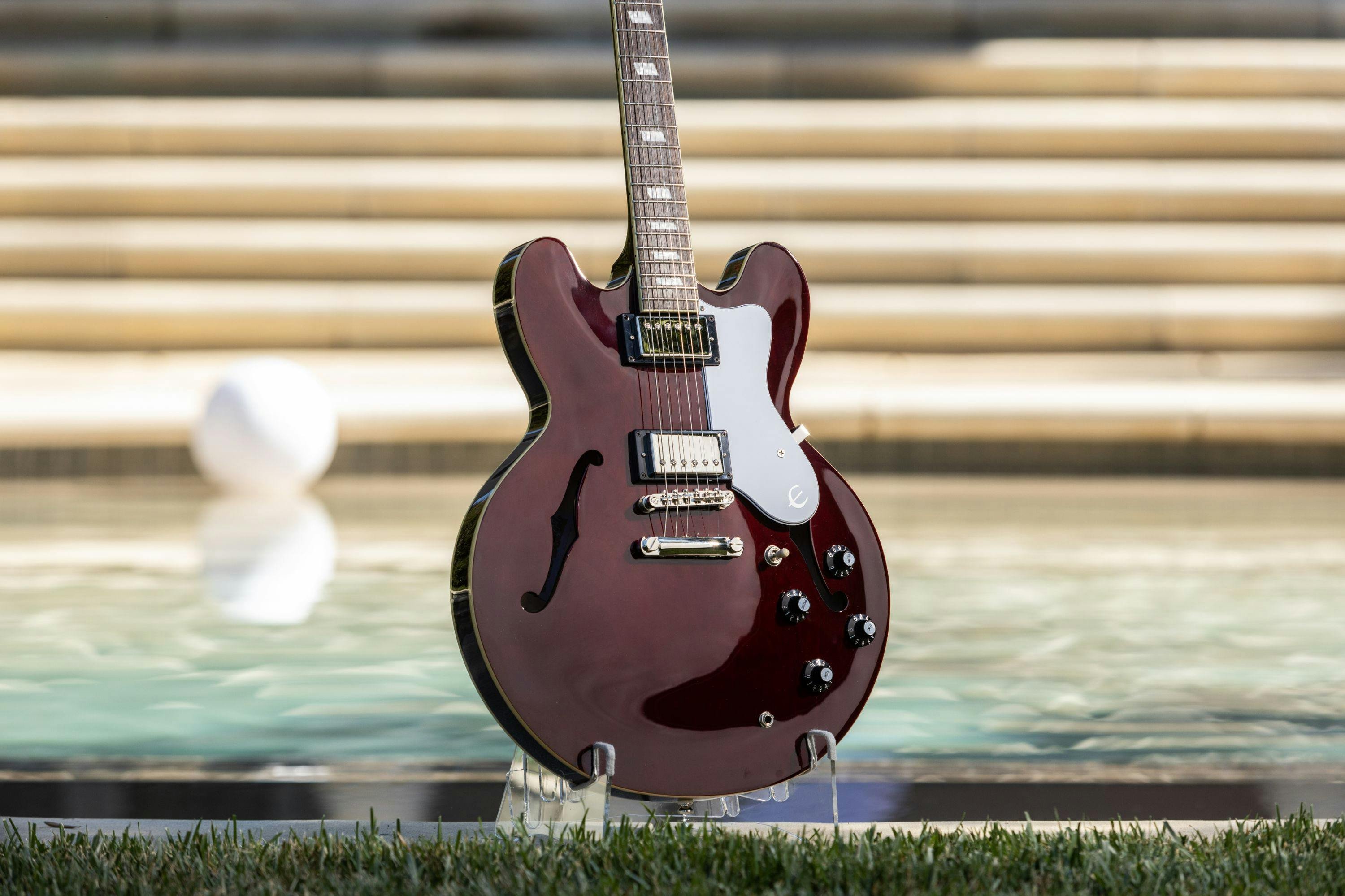 Epiphone Noel Gallagher Riviera Semi-Hollow Electric Guitar in Dark Wine Red - 534496-Noel Gallagher Riviera 2.jpg
