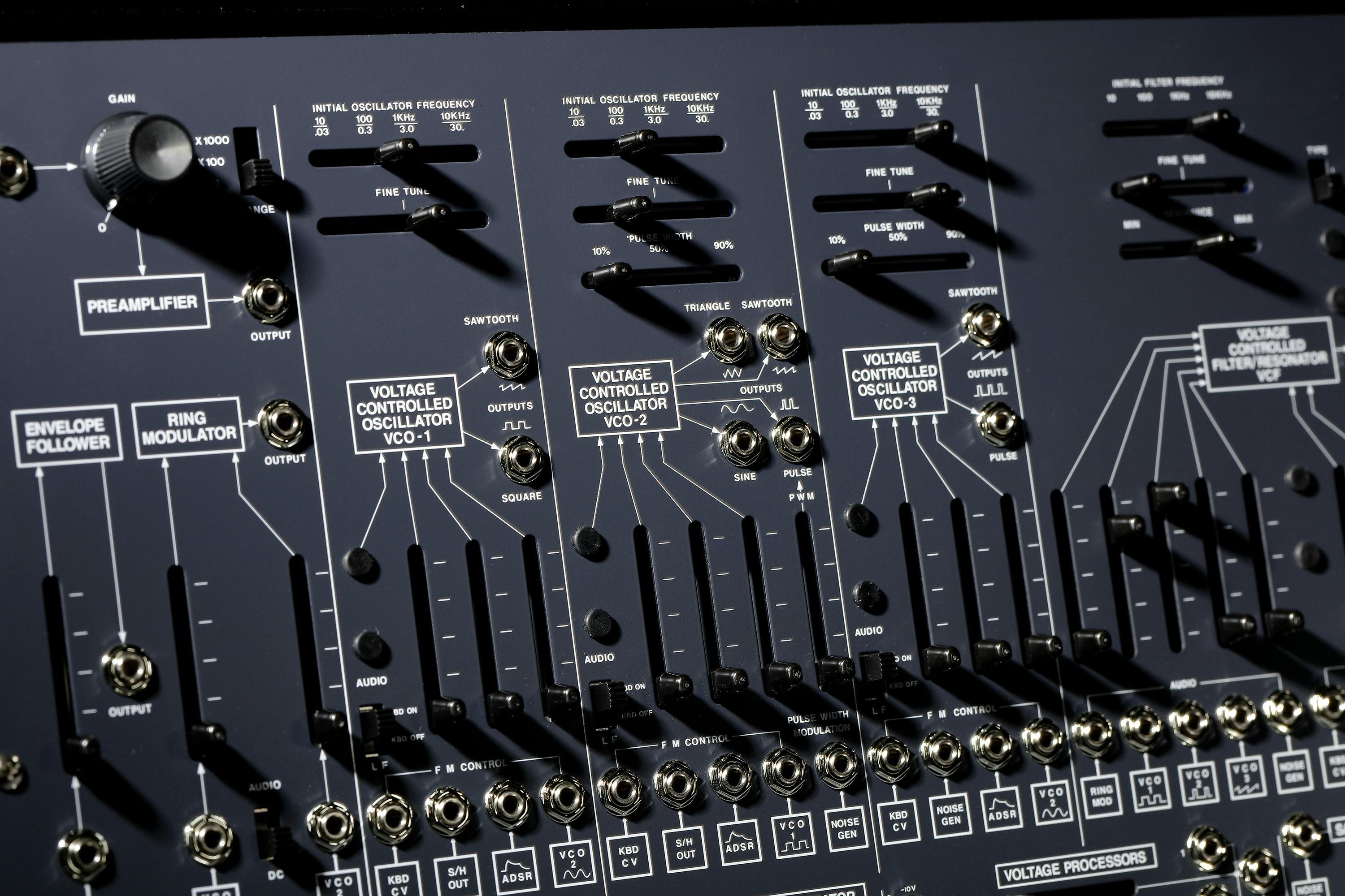 Korg ARP 2600 M Semi-Modular Synthesizer - 427755-ARP_2600_09.jpg