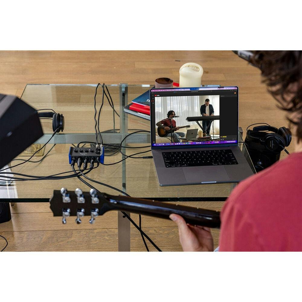 Zoom AMS-44 USB Audio Interface - 527776-1659004242817.jpg