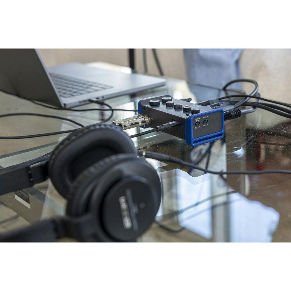 Zoom AMS-44 USB Audio Interface - 527780-1659004257213.jpg
