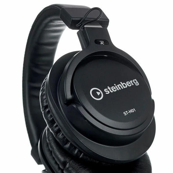 Steinberg IXO Recording Pack - IXO22 Interface with Headphones, Microphone & Software Package - IXOREC (2).jpg