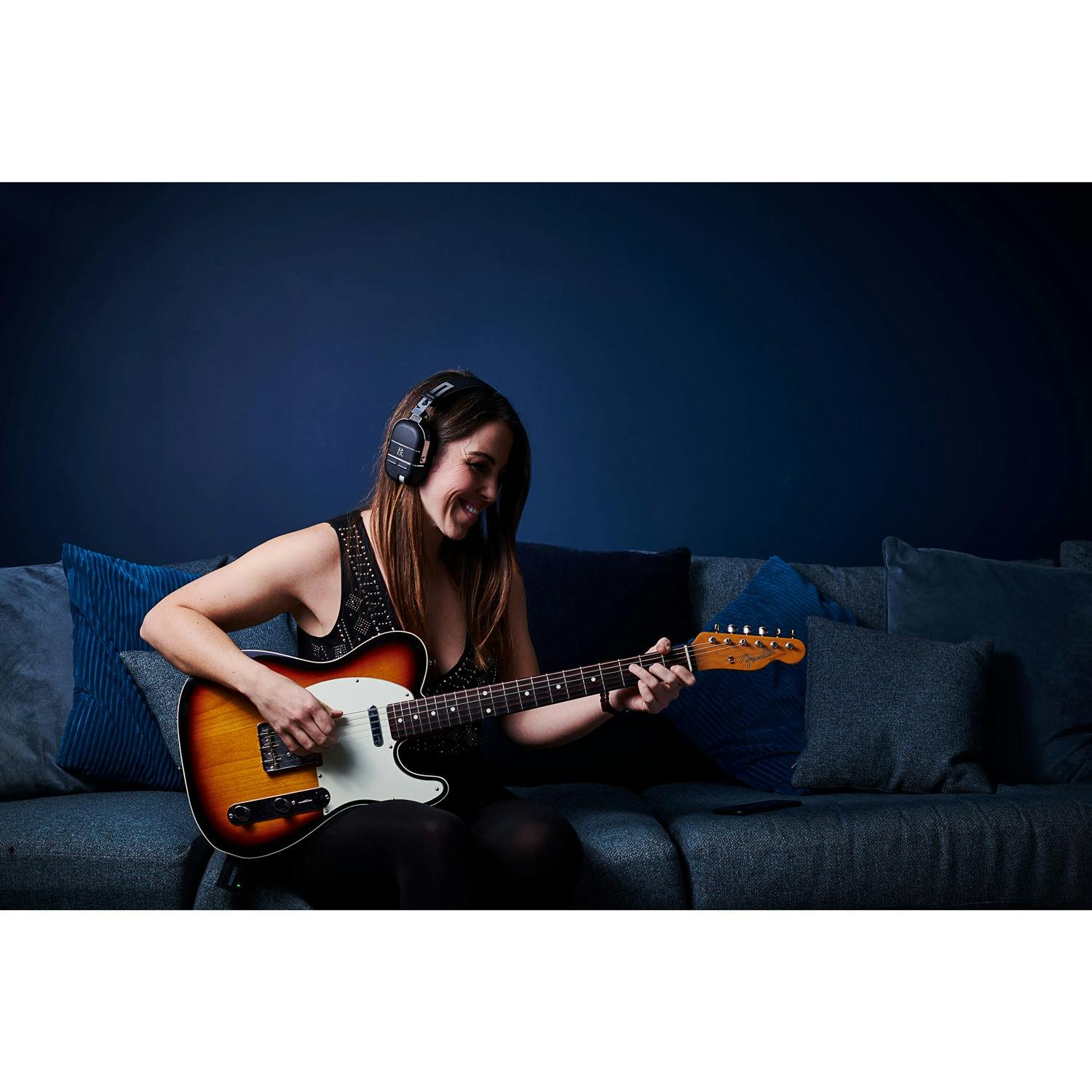 BOSS Waza-Air Wireless Guitar Amp Headphones - 364184-BOSS-Waza-Air-Wireless-Guitar-Headphones-10.jpg