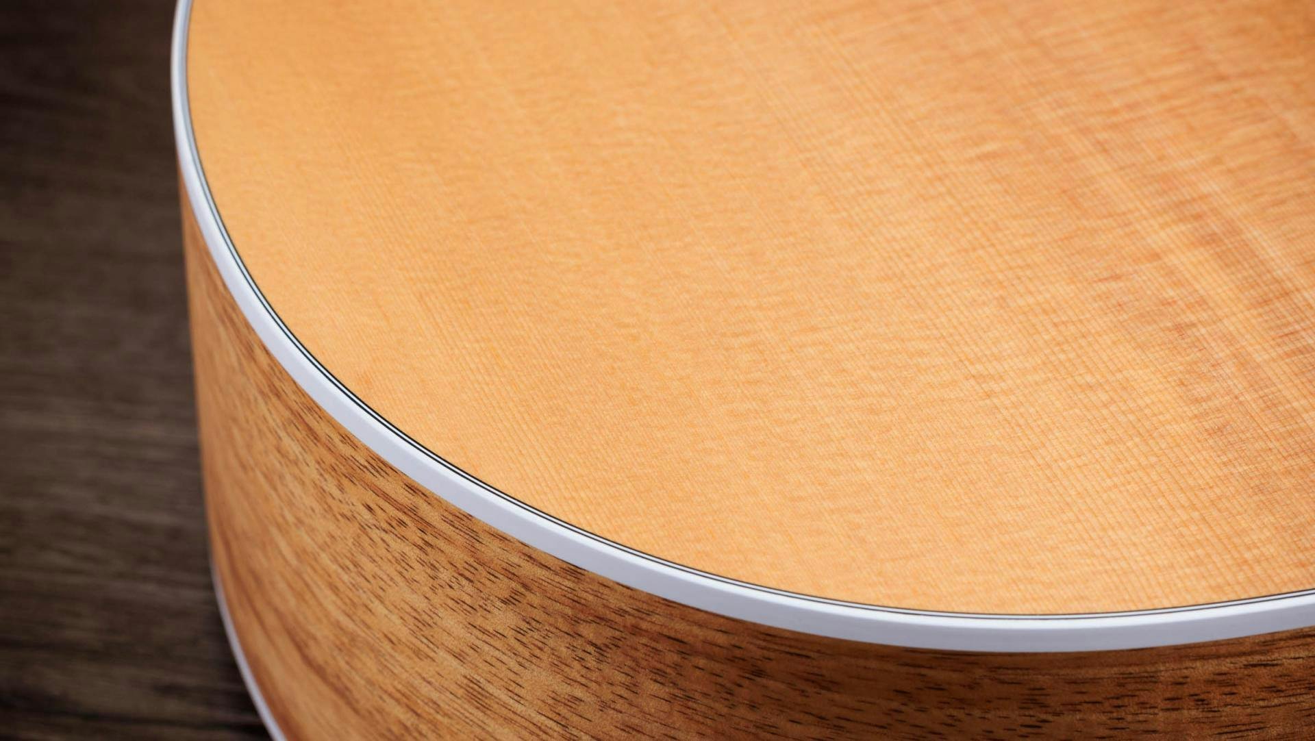 Taylor 214ce-K Electro-Acoustic in Natural - F204002111007891000-Taylor-214ce-K-2211103291-gallery-04-2023.jpg