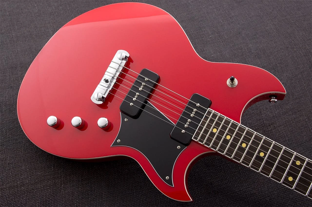 Reverend Reeves Gabrels Signature Dirtbike Royale Electric Guitar in Red - 454207-Reverend-Reeves-Gabrels-Dirtbike-Royale-Red-Angle-2.jpg