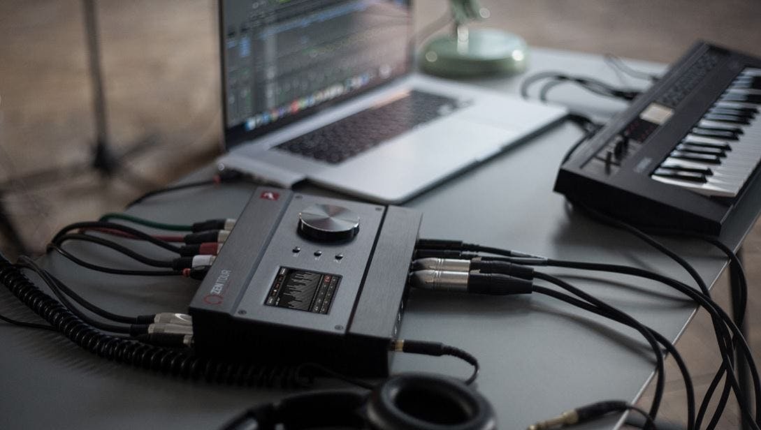 Antelope Audio Zen Tour Synergy Core Thunderbolt 3 & USB Desktop Audio Interface - 525570-2.jpg