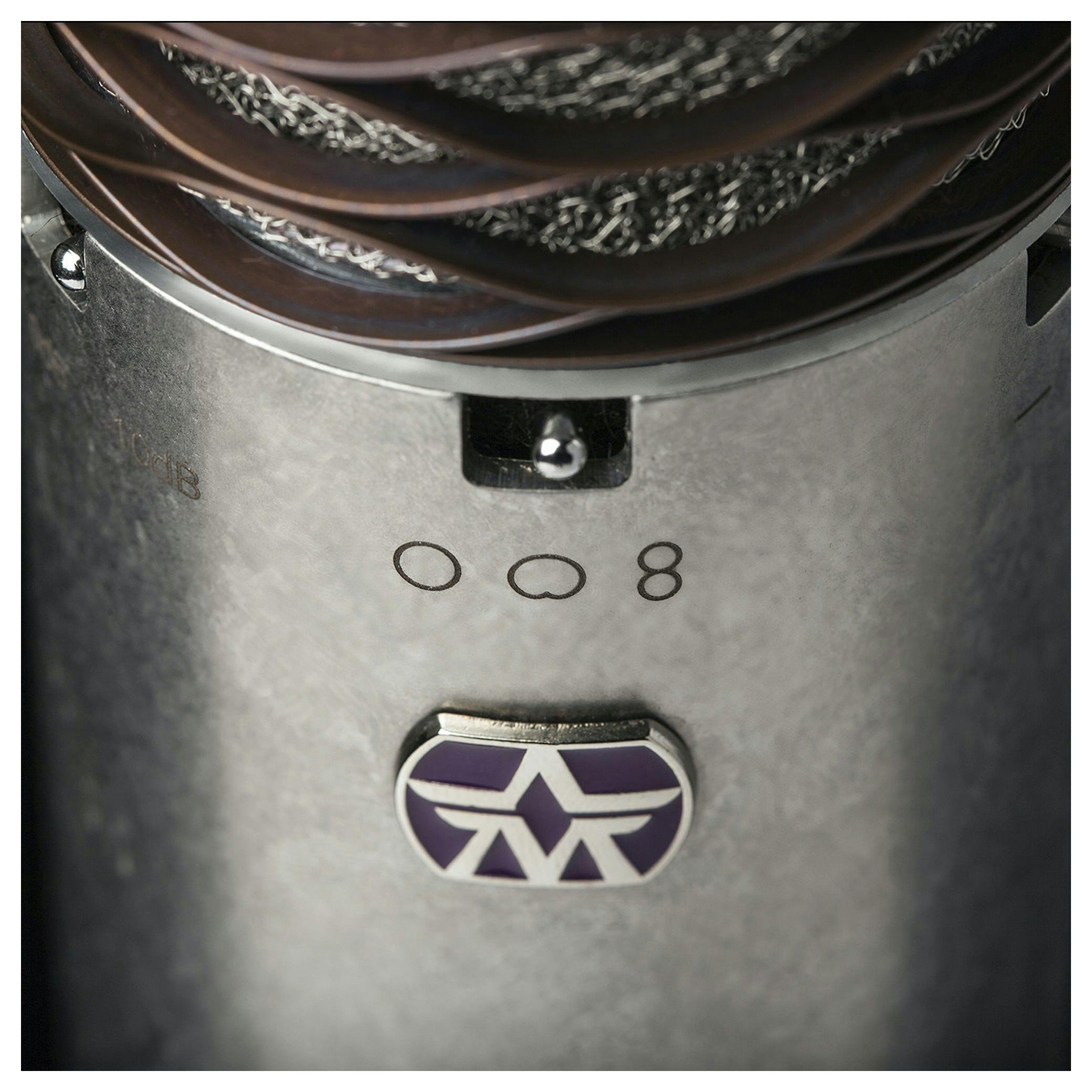 Aston Spirit and Aston Halo Bundle w/ Mic Stand & Cable - 507324-467979-aston-spirit-close-up.jpg