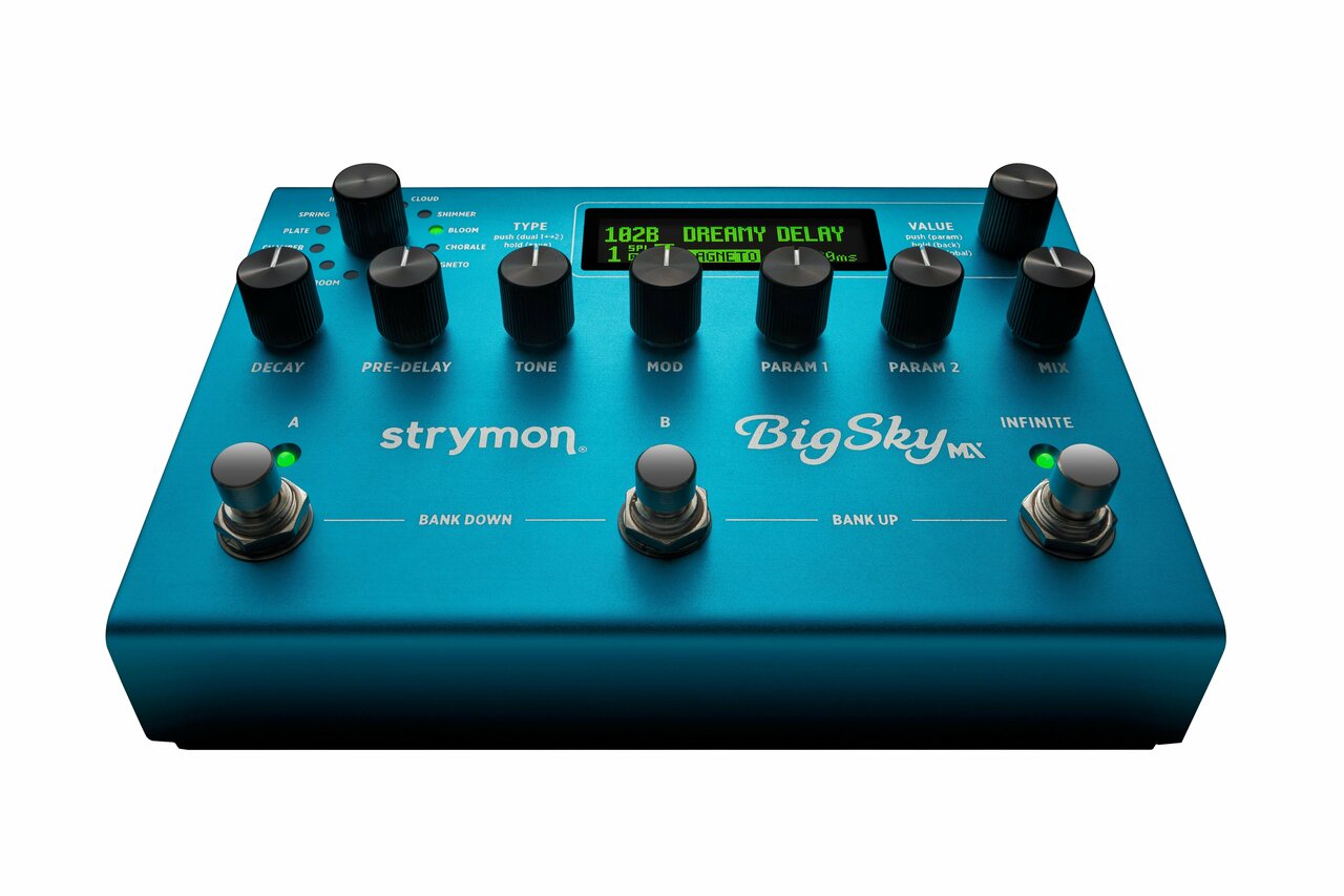 Strymon Big Sky MX Multi Reverb Pedal - BIGSKYMX-BigSkyMX_Press_LowAngle_Hero.jpg