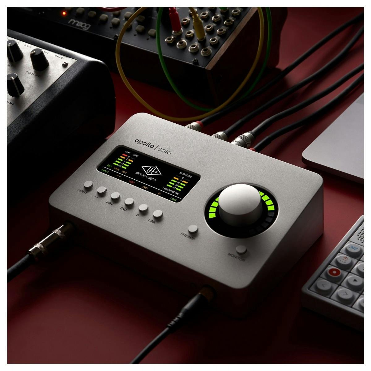 Universal Audio Apollo Solo Heritage Edition Thunderbolt 3 Audio Interface - 514691-1653913575853.jpg
